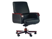 传统真皮中班椅