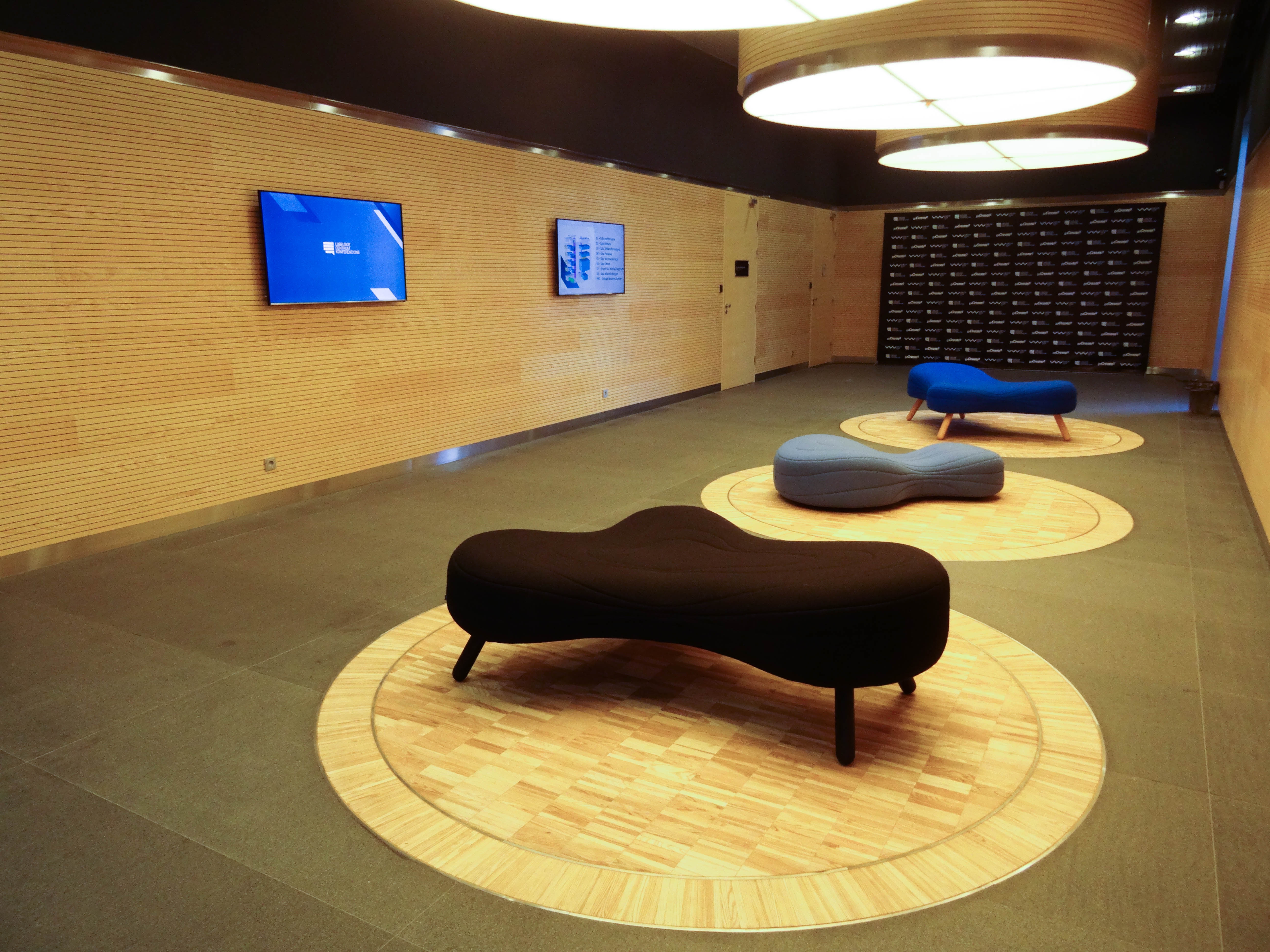 创意火狐官方网站 - 坐具|吧椅/凳子|办公火狐官方网站|火狐HUOHU（中国）火狐官方网站|Bouli矮凳