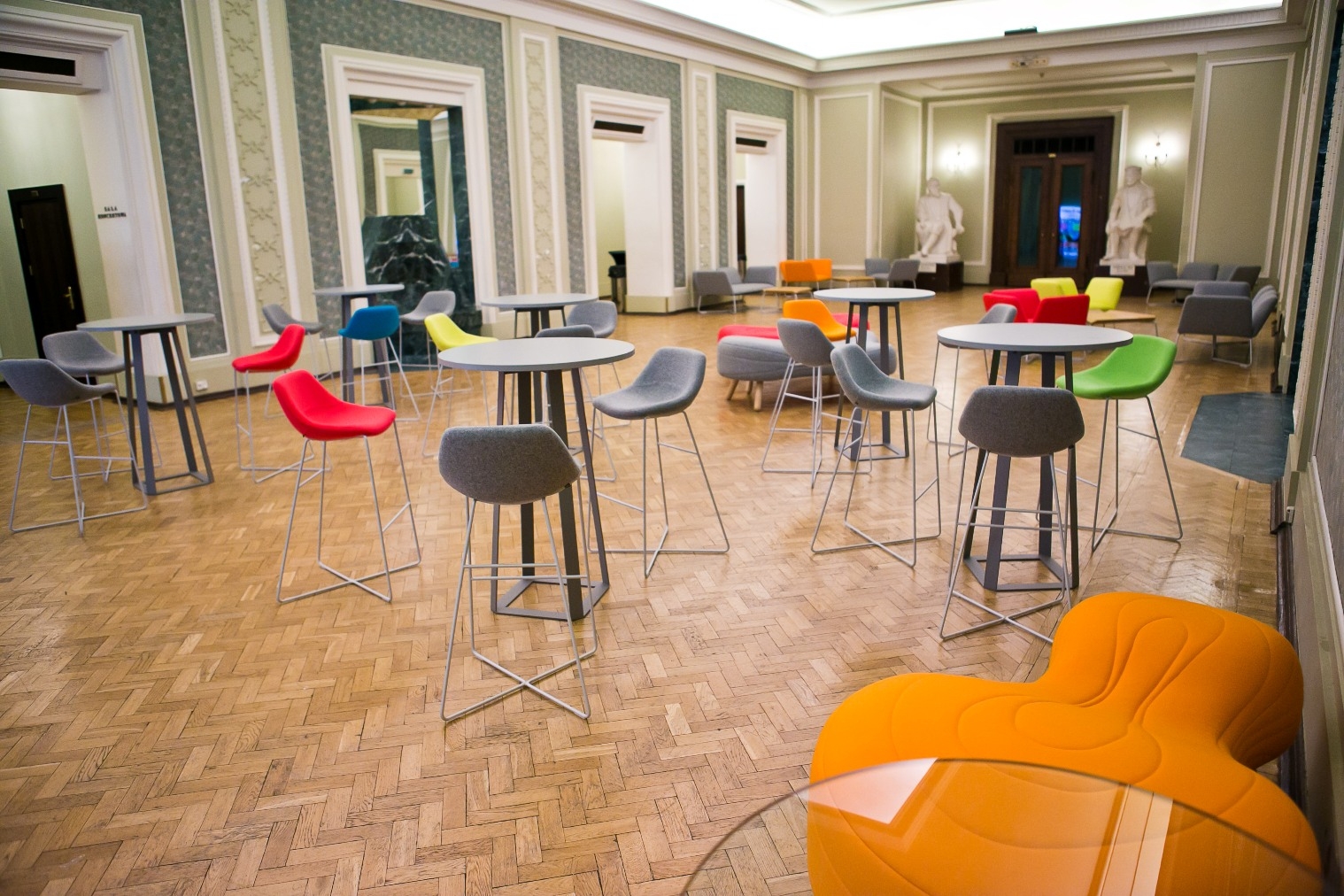 创意火狐官方网站 - 坐具|吧椅/凳子|办公火狐官方网站|火狐HUOHU（中国）火狐官方网站|Bouli矮凳