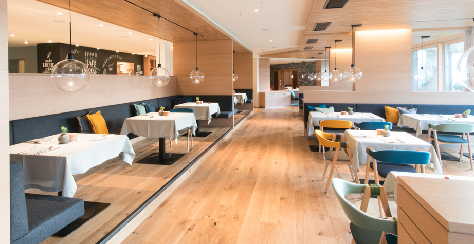 创意火狐官方网站 - 坐具|餐椅|办公火狐官方网站|火狐HUOHU（中国）火狐官方网站|马蒂尔达餐椅