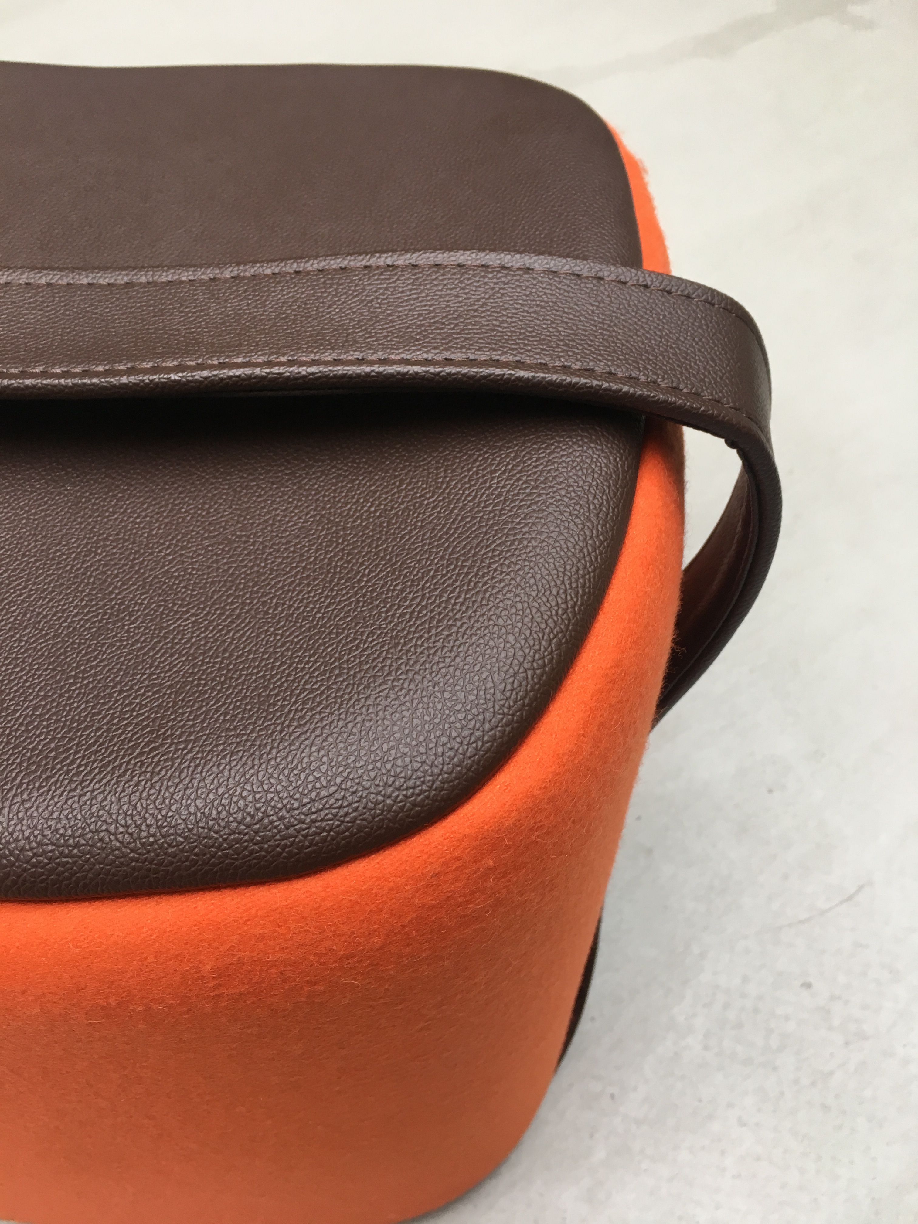 创意火狐官方网站 - 坐具|吧椅/凳子|办公火狐官方网站|火狐HUOHU（中国）火狐官方网站|马鞍凳