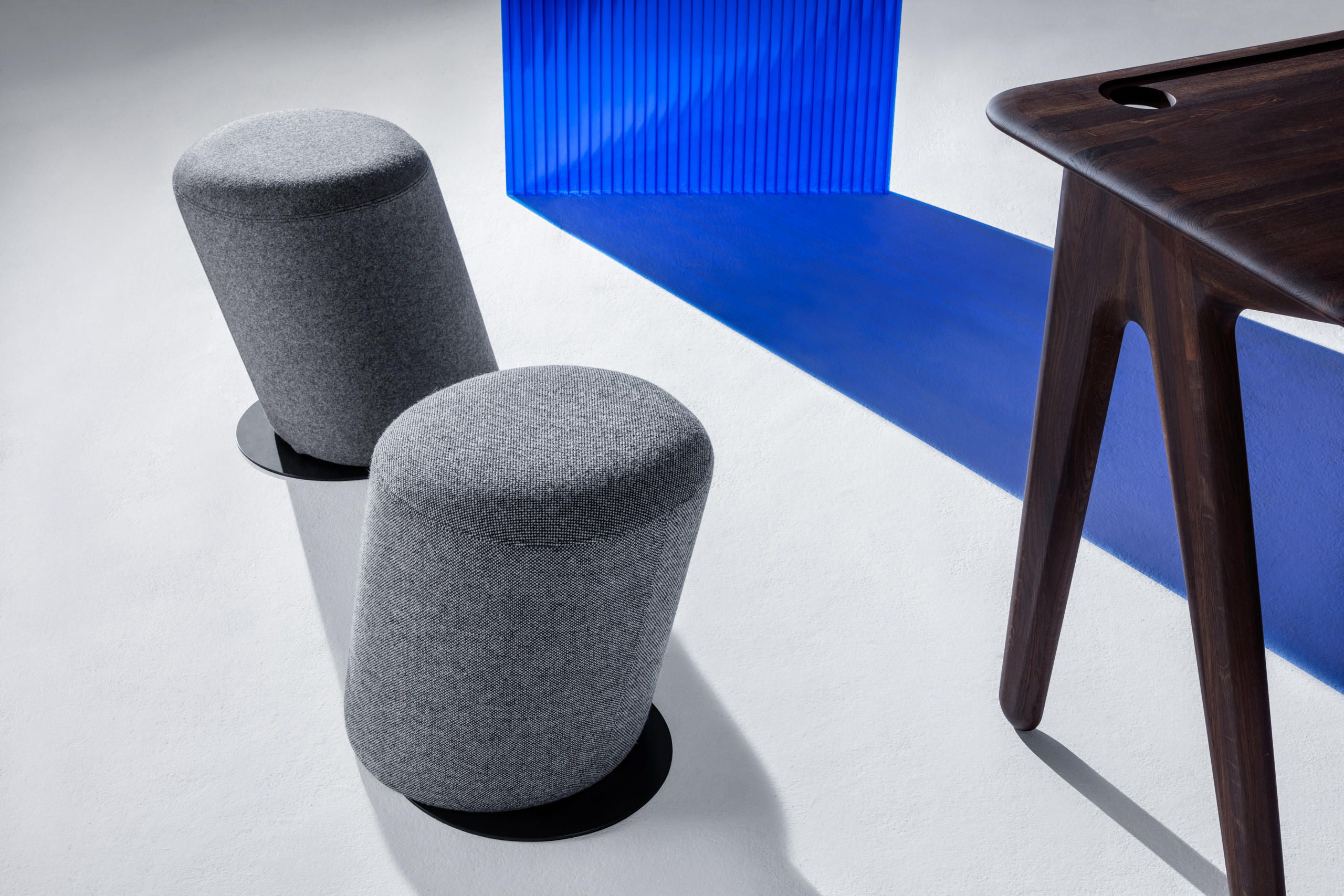 创意火狐官方网站 - 坐具|吧椅/凳子|办公火狐官方网站|火狐HUOHU（中国）火狐官方网站|斜凳黑底