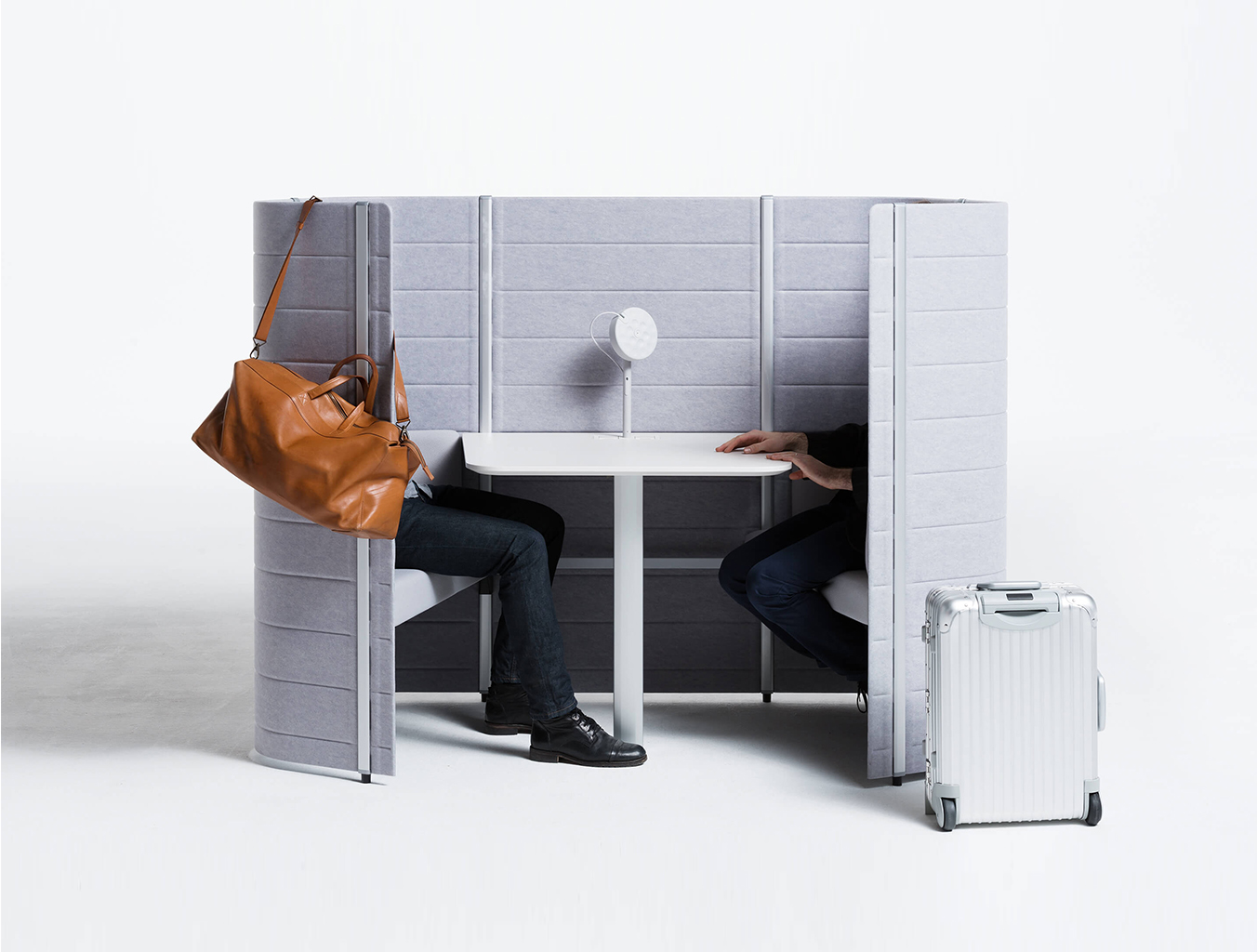 会议台|静音舱/洽谈屋|办公火狐官方网站|火狐HUOHU（中国）火狐官方网站|Workbays Focus 1