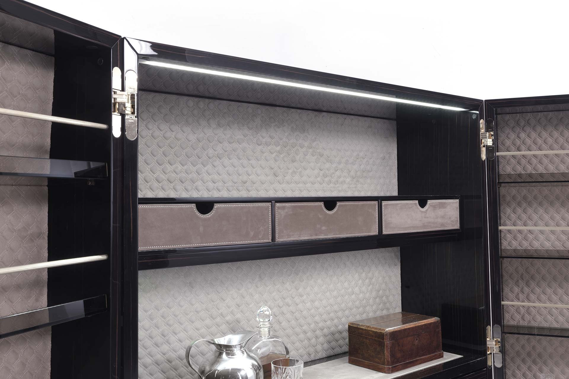 文件柜|实木文件柜|办公火狐官方网站|火狐HUOHU（中国）火狐官方网站|Crivelli 酒柜