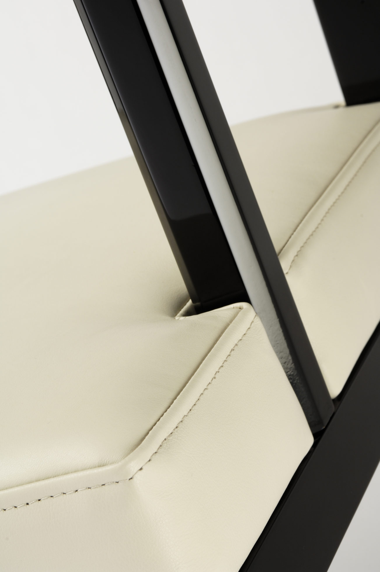 创意火狐官方网站 - 坐具|休闲椅|办公火狐官方网站|火狐HUOHU（中国）火狐官方网站|Resplendent 椅子