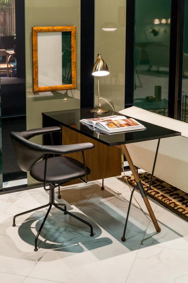 办公椅|现代真皮会议椅|办公火狐官方网站|火狐HUOHU（中国）火狐官方网站|Masculo办公转椅