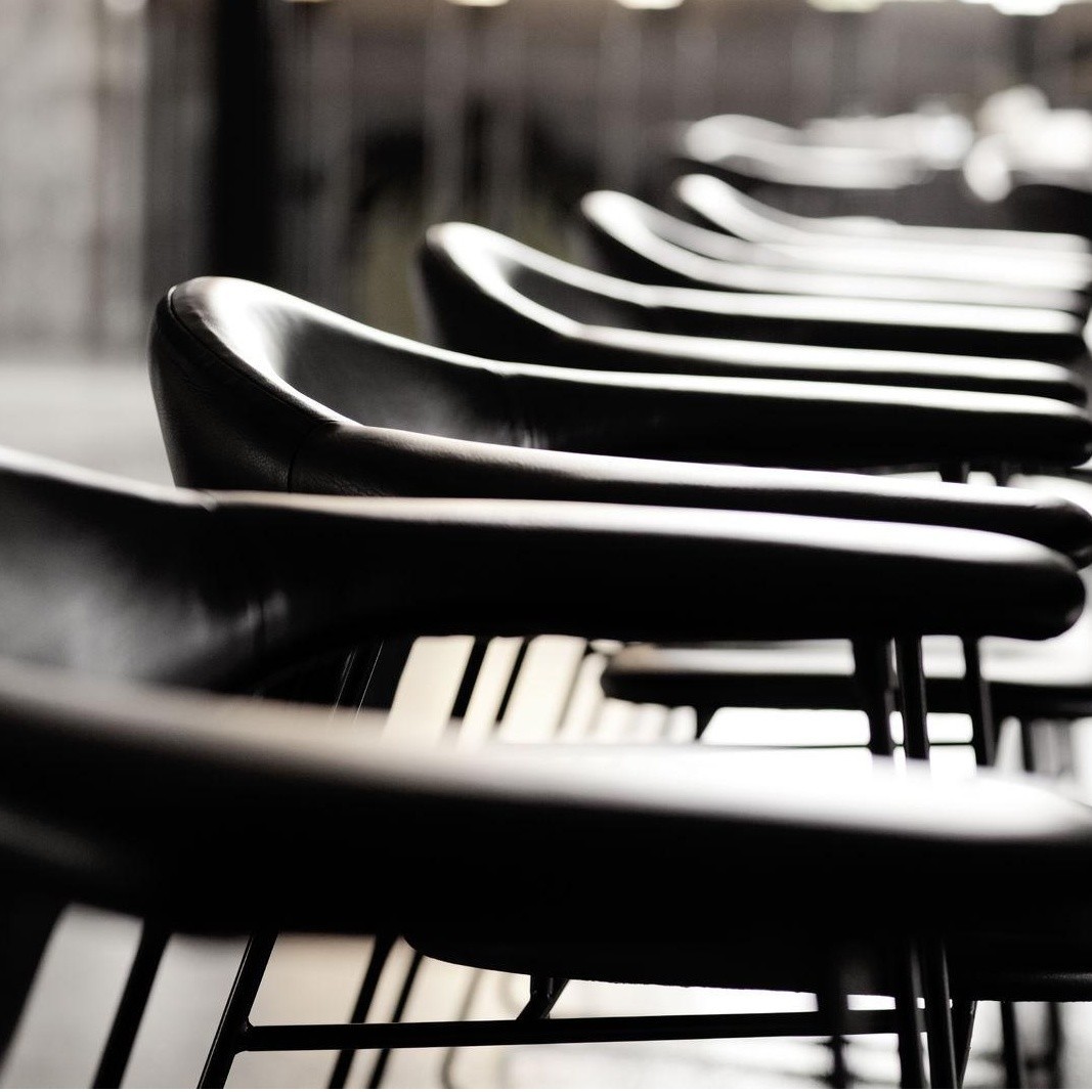 办公椅|现代真皮会议椅|办公火狐官方网站|火狐HUOHU（中国）火狐官方网站|Masculo办公雪橇椅