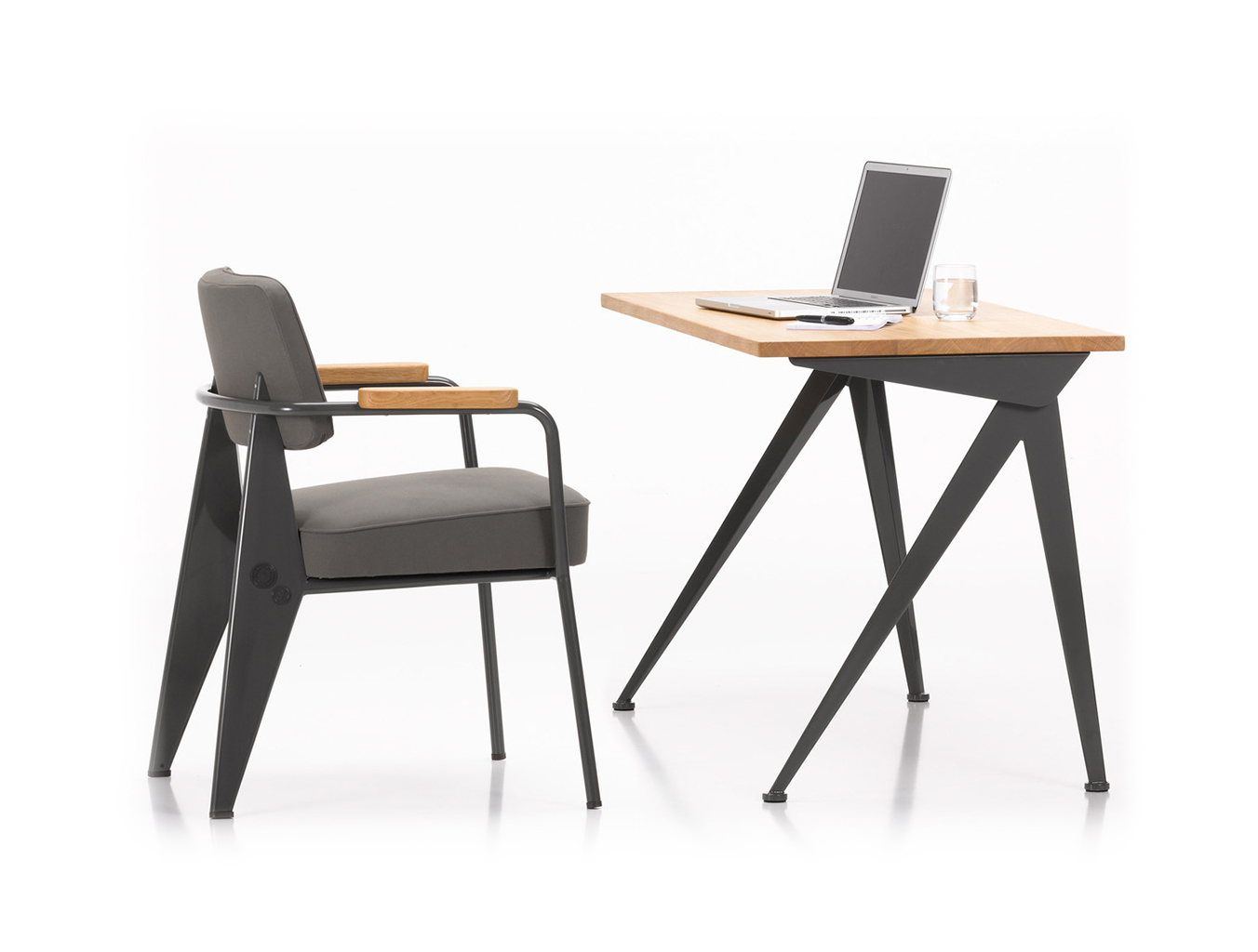 创意火狐官方网站 - 桌几|办公桌|办公火狐官方网站|火狐HUOHU（中国）火狐官方网站|指南针方向桌