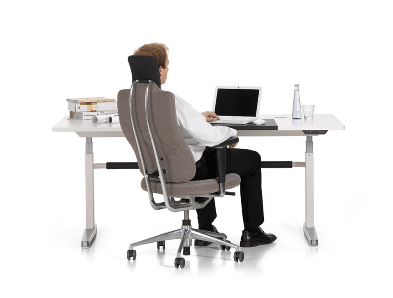 办公椅|现代真皮中班椅|办公火狐官方网站|火狐HUOHU（中国）火狐官方网站|HeadLine 大班椅