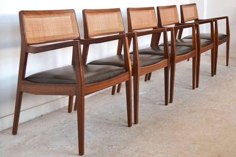 创意火狐官方网站 - 坐具|餐椅|办公火狐官方网站|火狐HUOHU（中国）火狐官方网站|risom 椅子