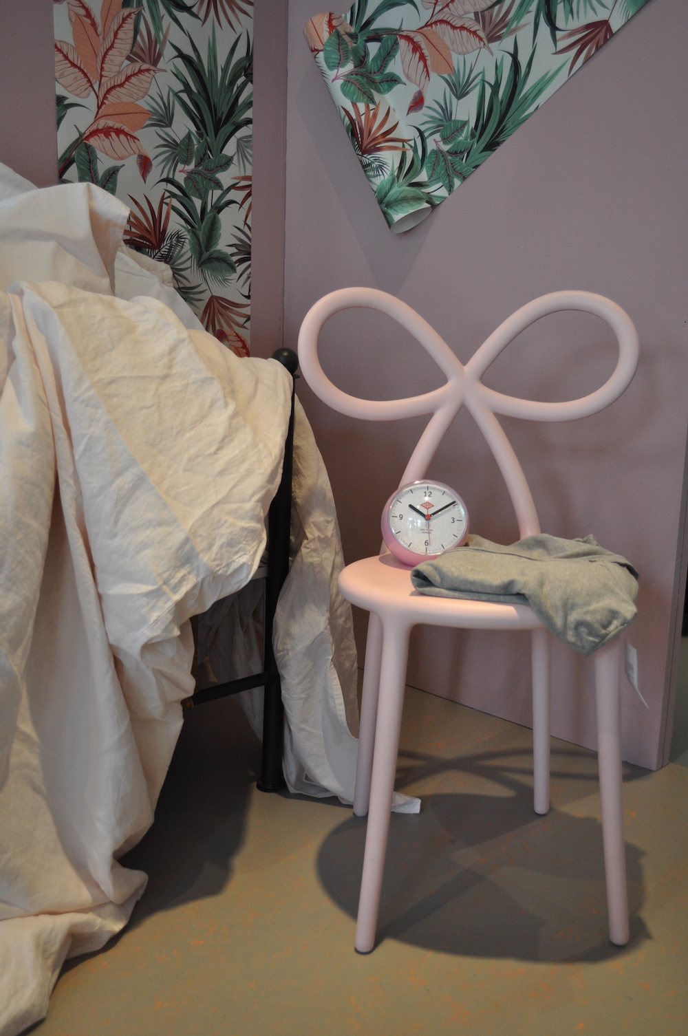 创意火狐官方网站 - 坐具|餐椅|办公火狐官方网站|火狐HUOHU（中国）火狐官方网站|缎带餐椅