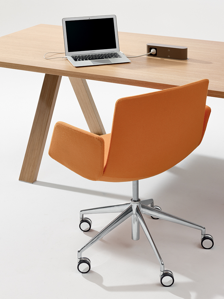 办公椅|现代真皮会议椅|办公火狐官方网站|火狐HUOHU（中国）火狐官方网站|Catifa Sensit 会议椅