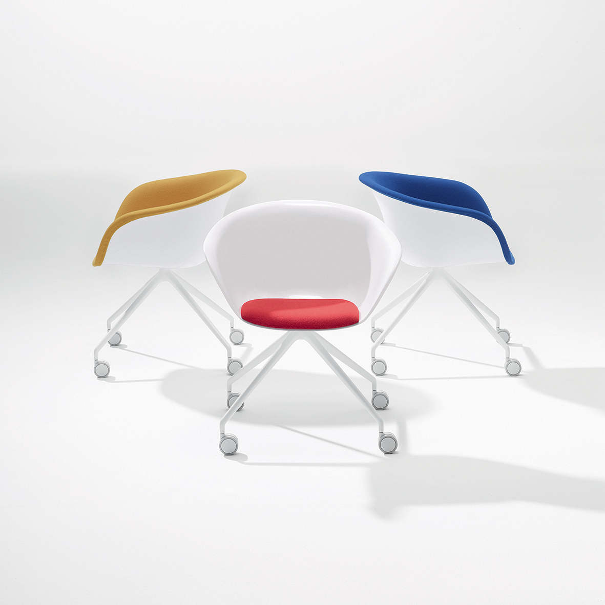 办公椅|现代真皮会议椅|办公火狐官方网站|火狐HUOHU（中国）火狐官方网站|Duna 02 餐椅/会议椅