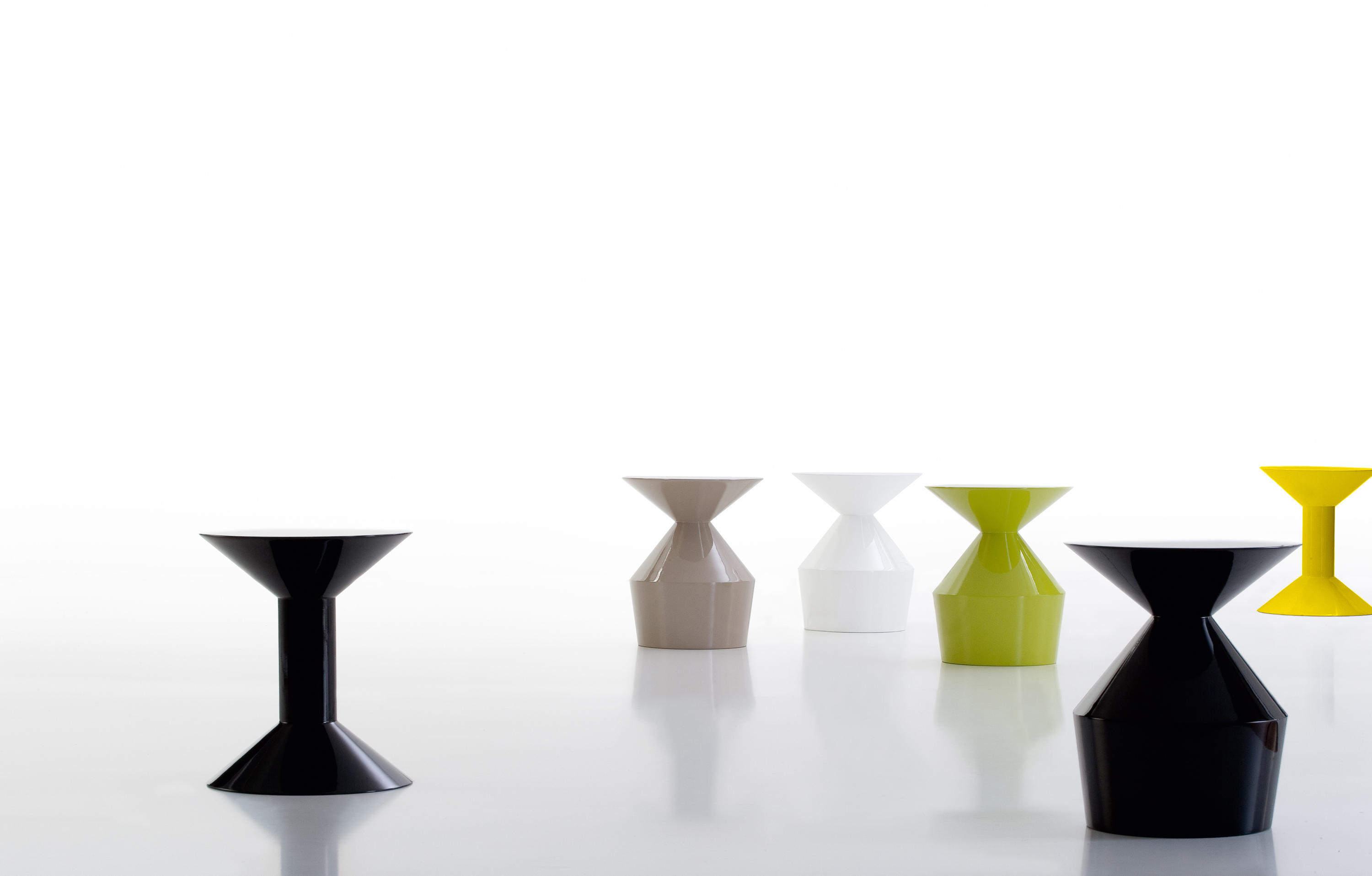 创意火狐官方网站 - 桌几|茶几/边几|办公火狐官方网站|火狐HUOHU（中国）火狐官方网站|Shape 茶几/角几