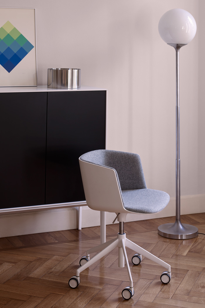 办公椅|布面职员椅|办公火狐官方网站|火狐HUOHU（中国）火狐官方网站|CUT 椅