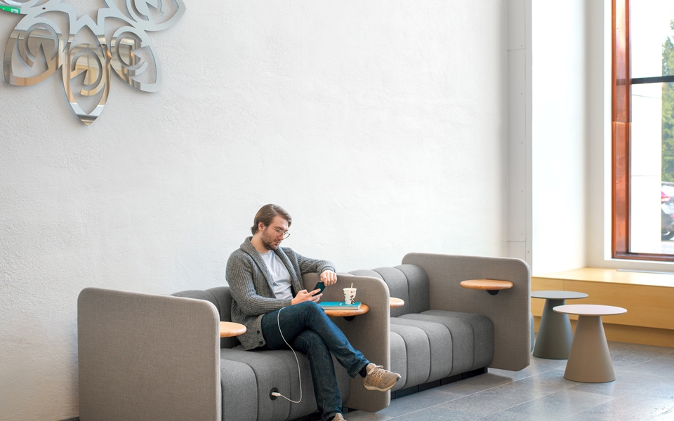 办公屏风|屏风工作站|办公火狐官方网站|火狐HUOHU（中国）火狐官方网站|BOB JOB  办公展位