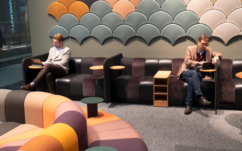 办公屏风|屏风工作站|办公火狐官方网站|火狐HUOHU（中国）火狐官方网站|BOB JOB  办公展位