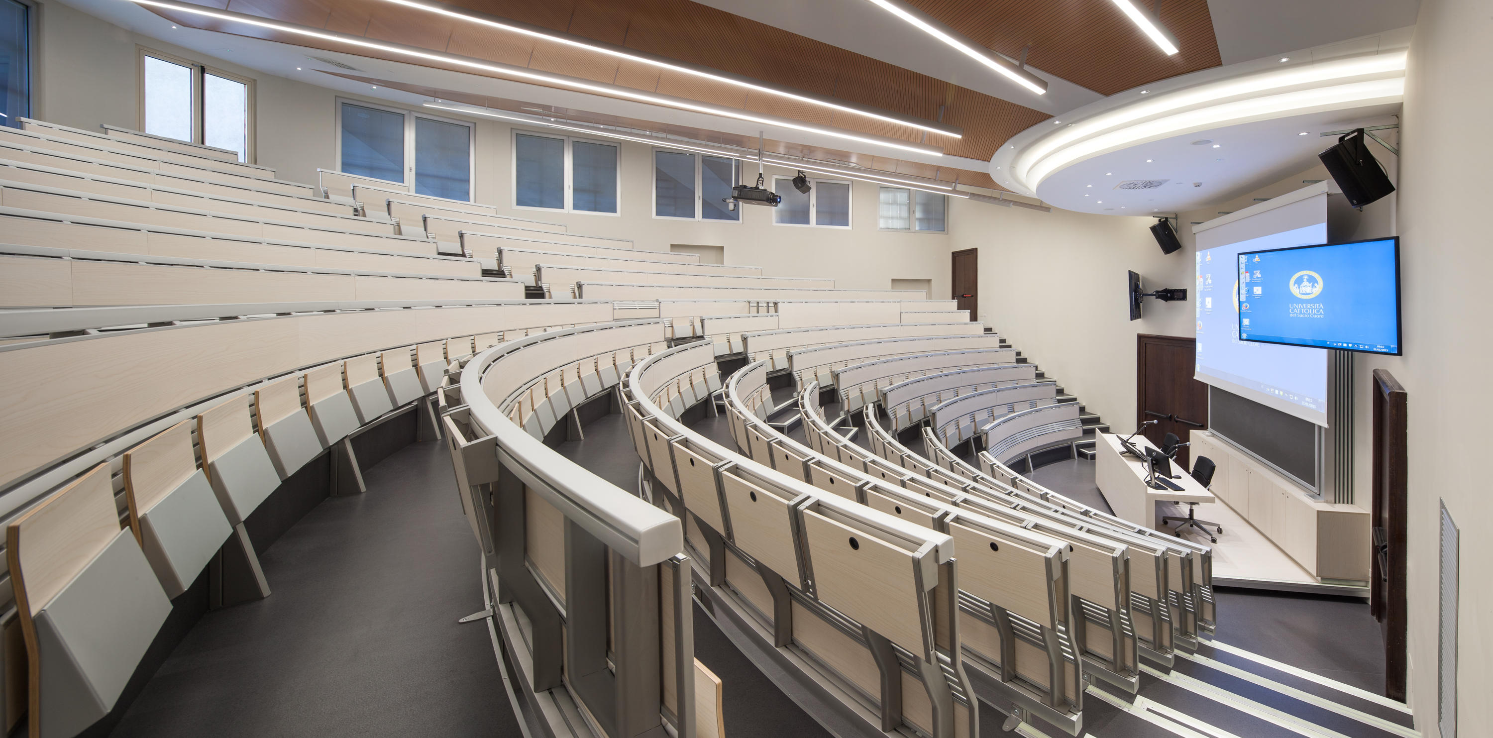 学校火狐官方网站|阶梯教室桌椅|办公火狐官方网站|火狐HUOHU（中国）火狐官方网站|跑步者