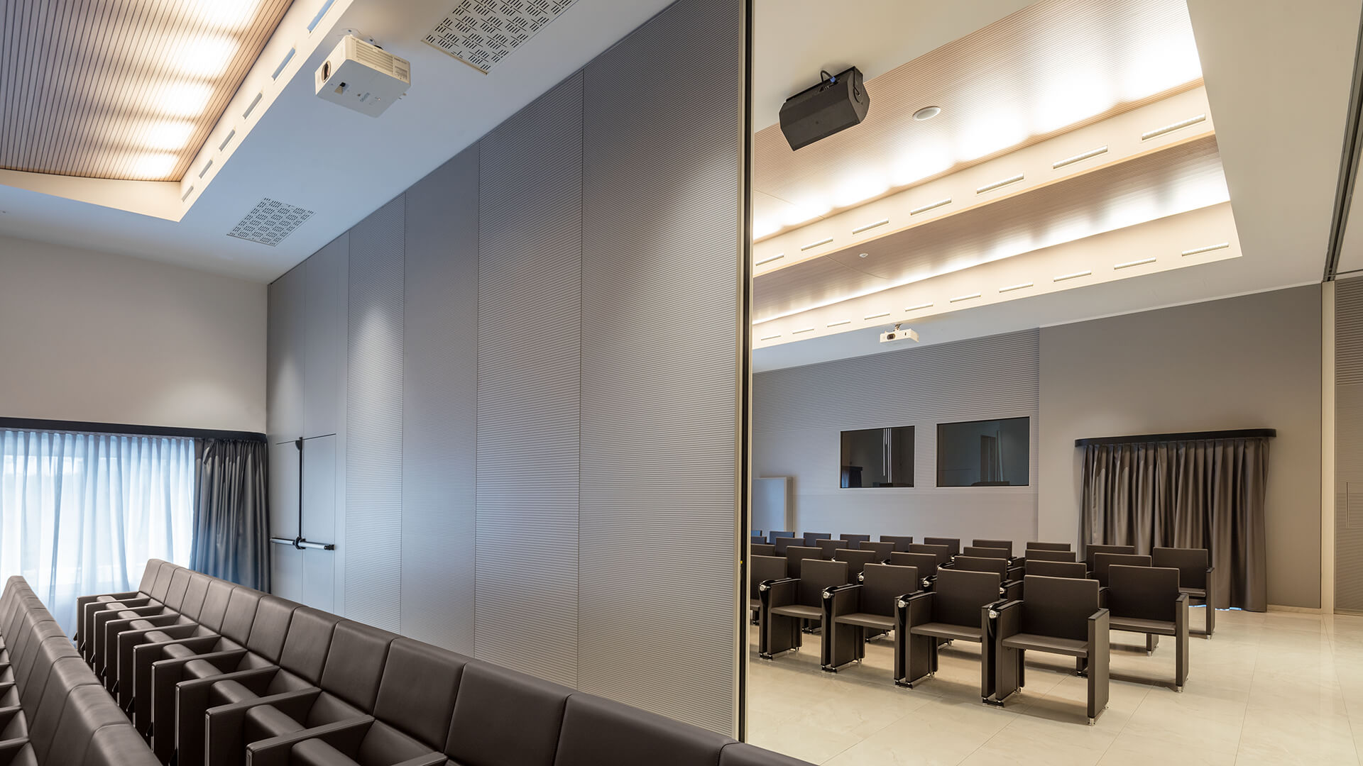 公共座椅|礼堂椅、报告厅椅|办公火狐官方网站|火狐HUOHU（中国）火狐官方网站|ON TIME 剧院/礼堂椅