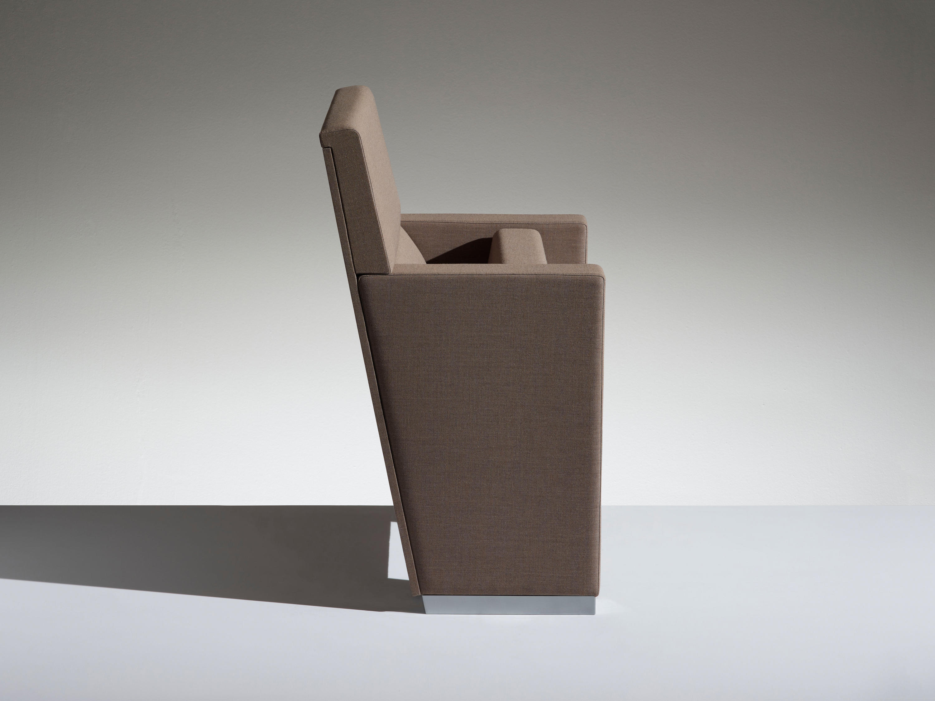 公共座椅|礼堂椅、报告厅椅|办公火狐官方网站|火狐HUOHU（中国）火狐官方网站|L213 剧院/礼堂椅