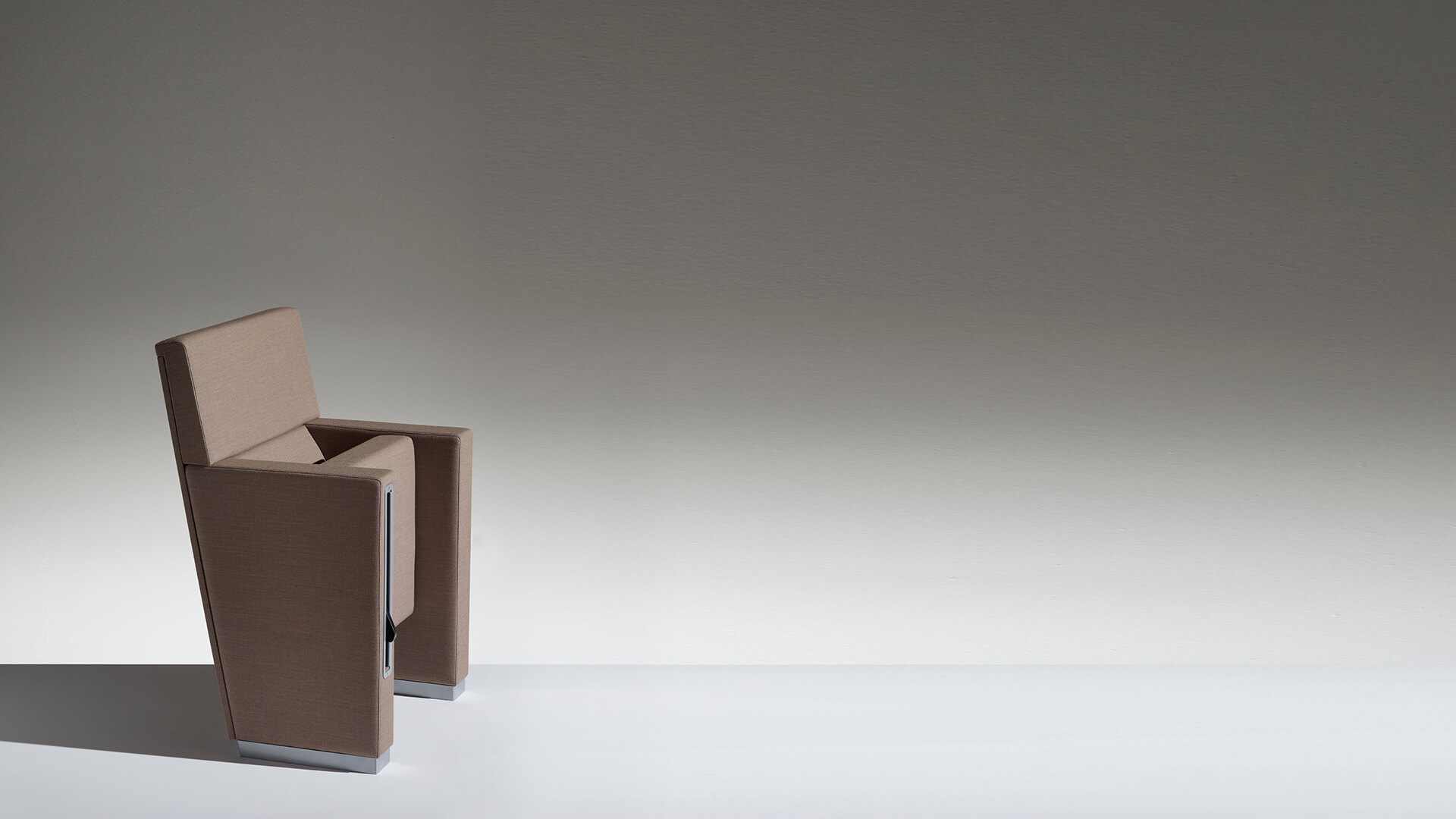 公共座椅|礼堂椅、报告厅椅|办公火狐官方网站|火狐HUOHU（中国）火狐官方网站|L213 剧院/礼堂椅