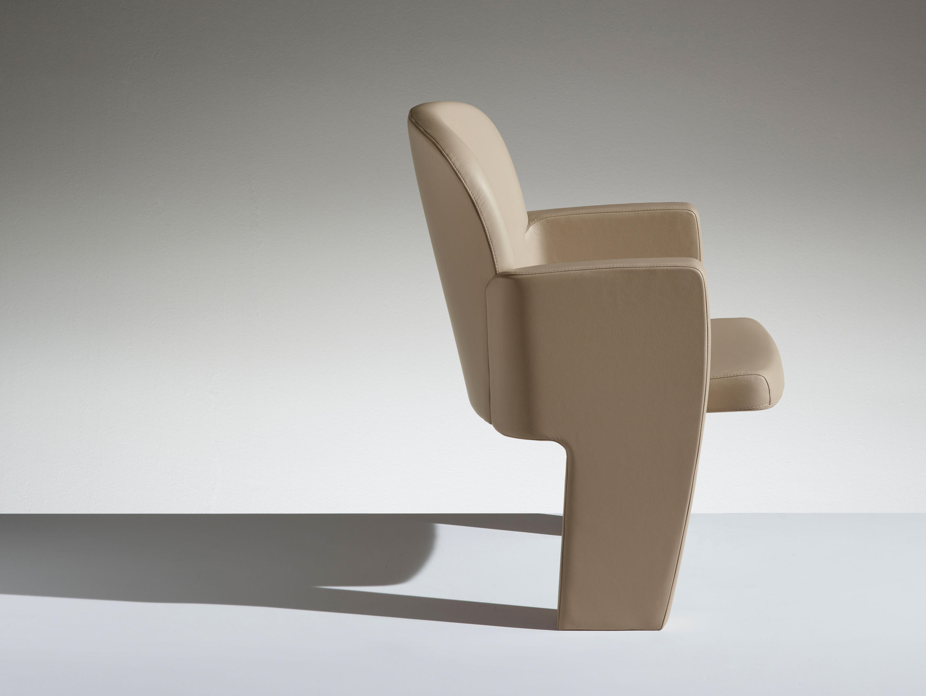 公共座椅|礼堂椅、报告厅椅|办公火狐官方网站|火狐HUOHU（中国）火狐官方网站|Tail 剧院/礼堂椅