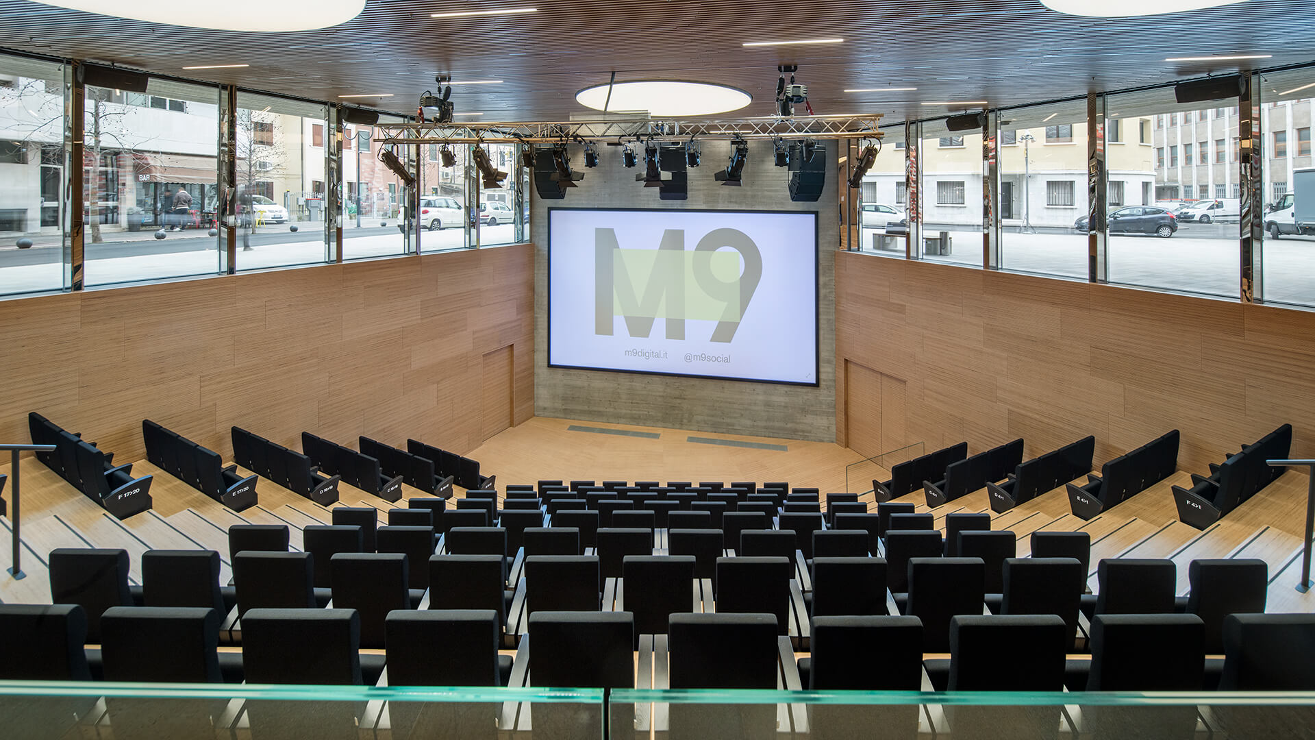 公共座椅|礼堂椅、报告厅椅|办公火狐官方网站|火狐HUOHU（中国）火狐官方网站|Unica 剧院/礼堂椅