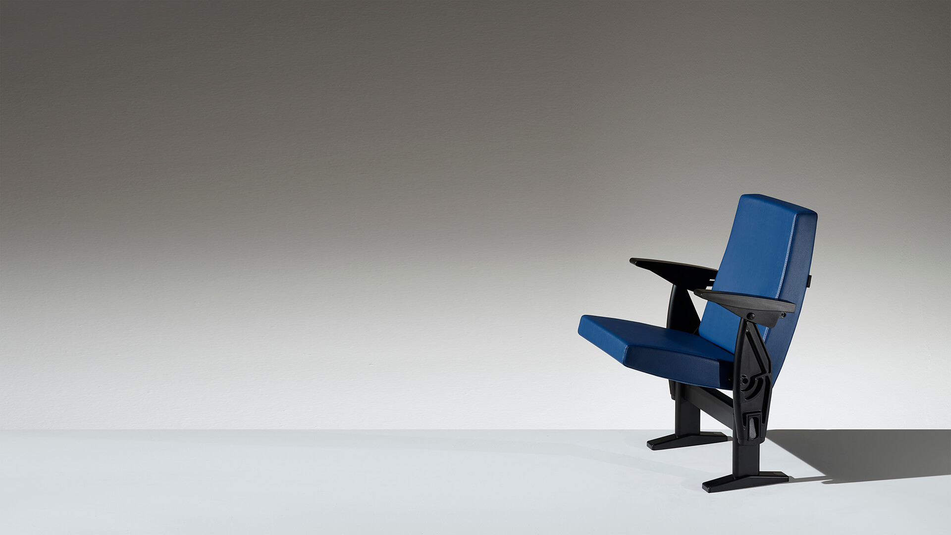 公共座椅|礼堂椅、报告厅椅|办公火狐官方网站|火狐HUOHU（中国）火狐官方网站|Futura 剧院/礼堂椅