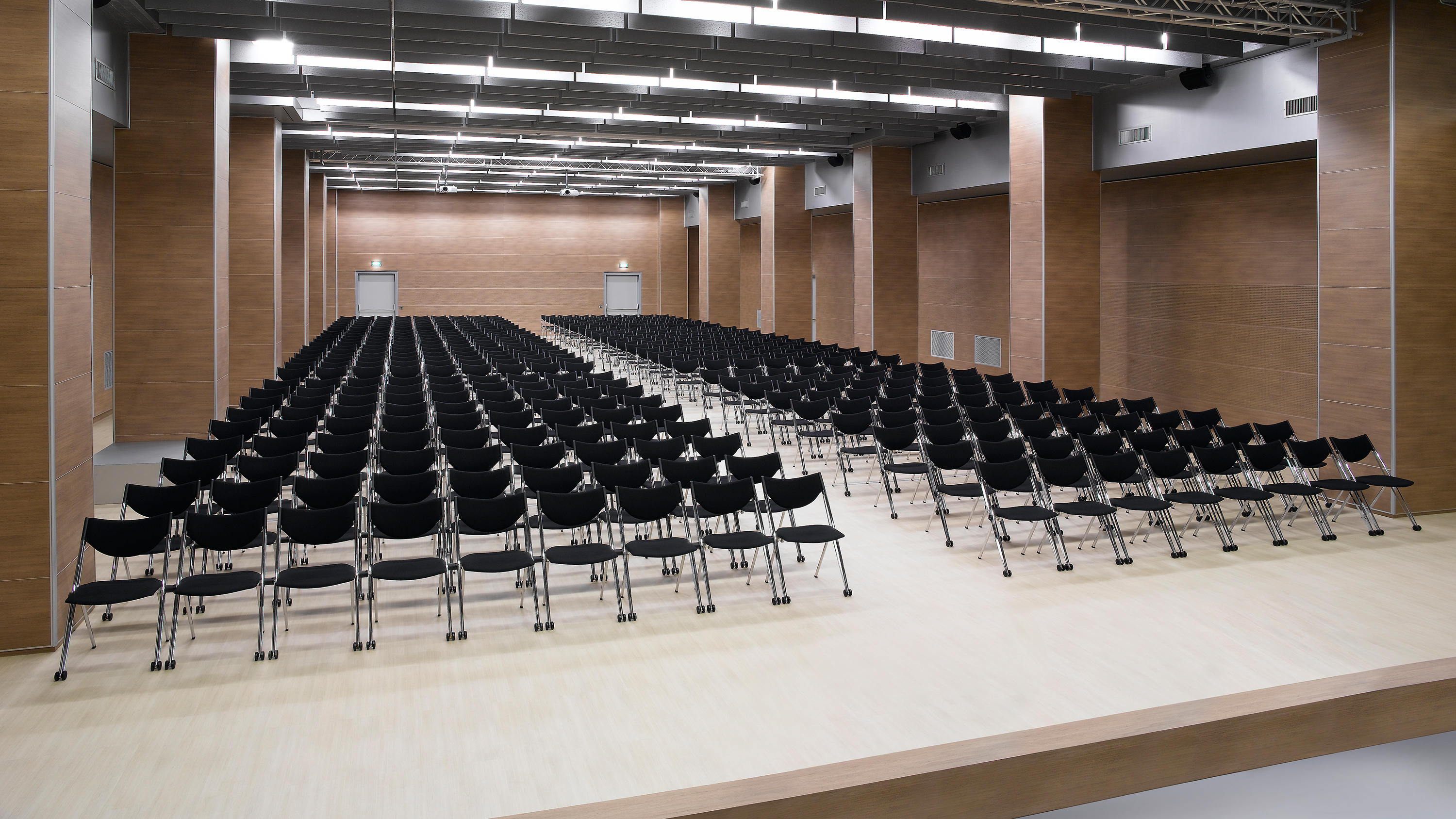 办公椅|现代真皮会议椅|办公火狐官方网站|火狐HUOHU（中国）火狐官方网站|CONPASSO 办公椅