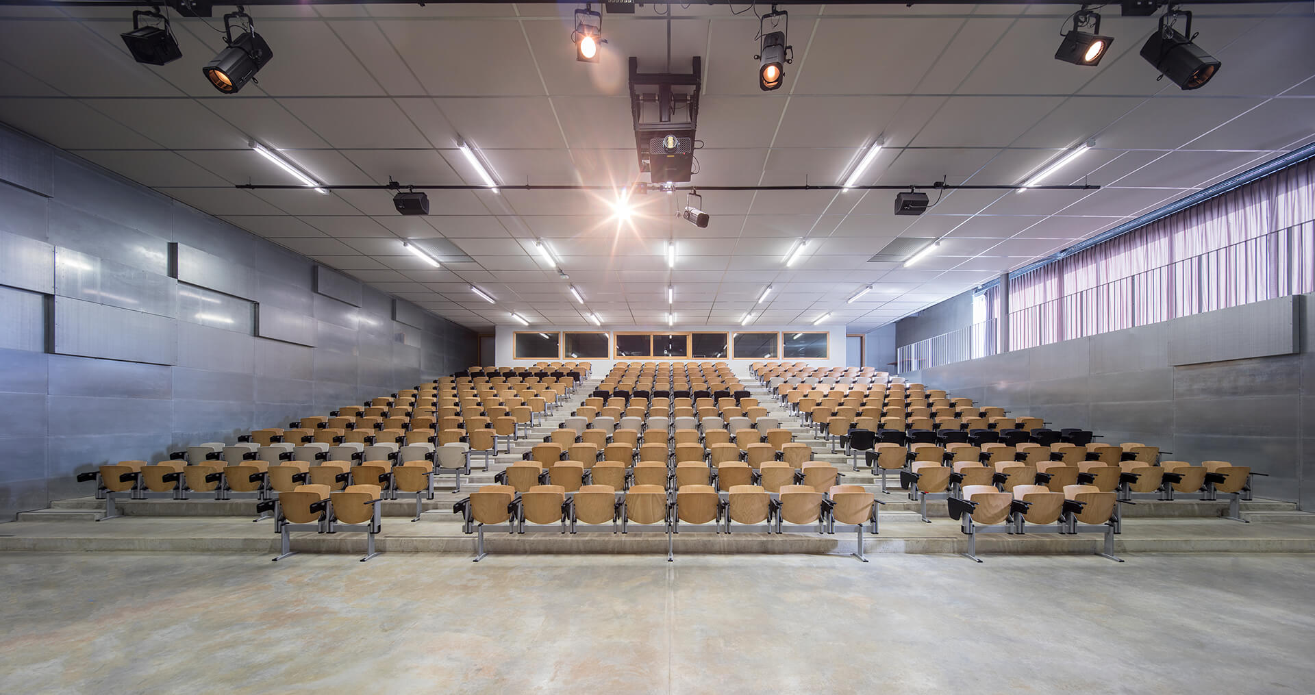 学校火狐官方网站|阶梯教室桌椅|办公火狐官方网站|火狐HUOHU（中国）火狐官方网站|New Modulamm 阶梯教室