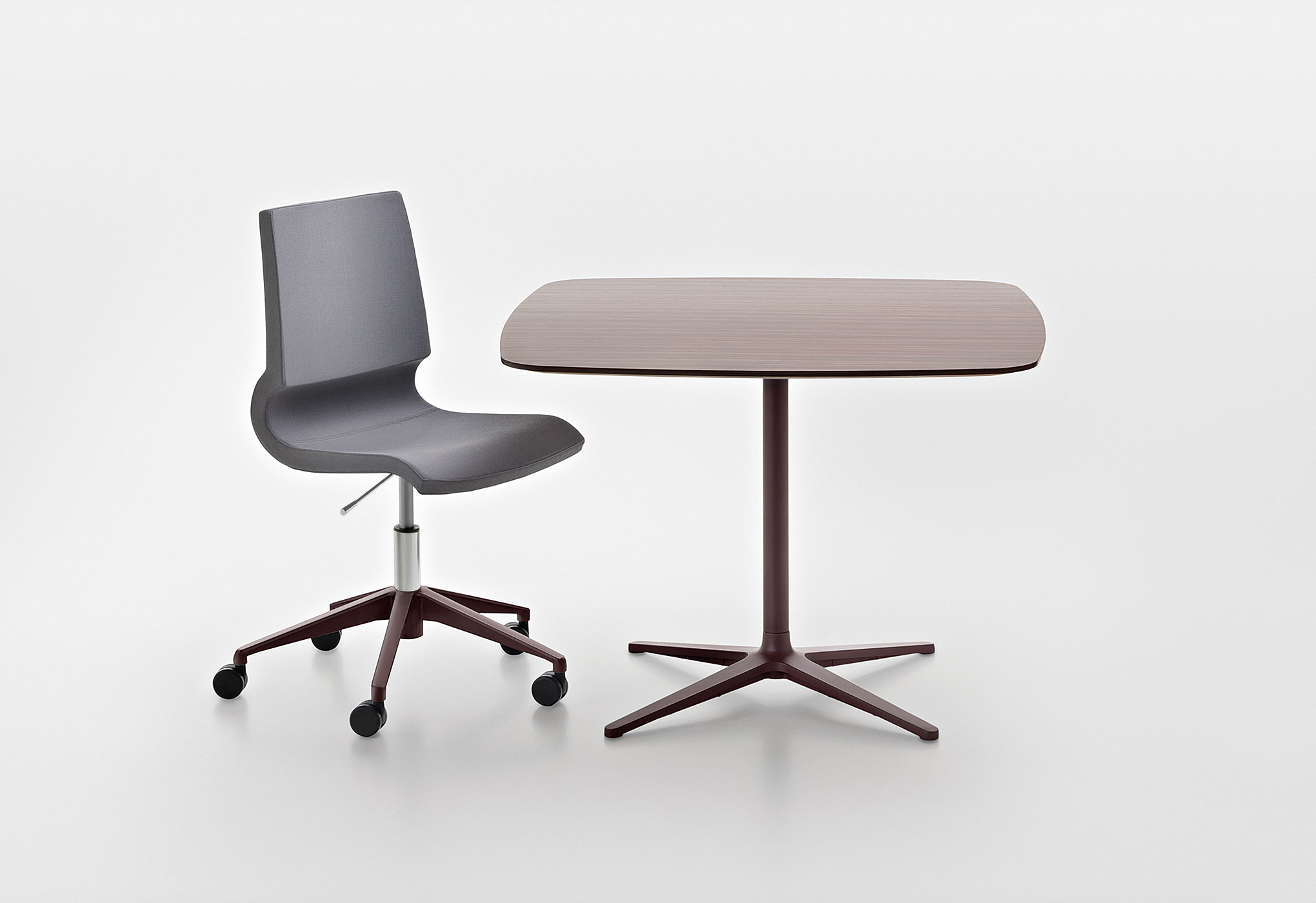 创意火狐官方网站 - 坐具|休闲椅|办公火狐官方网站|火狐HUOHU（中国）火狐官方网站|Ricciolina 洽谈椅/办公椅