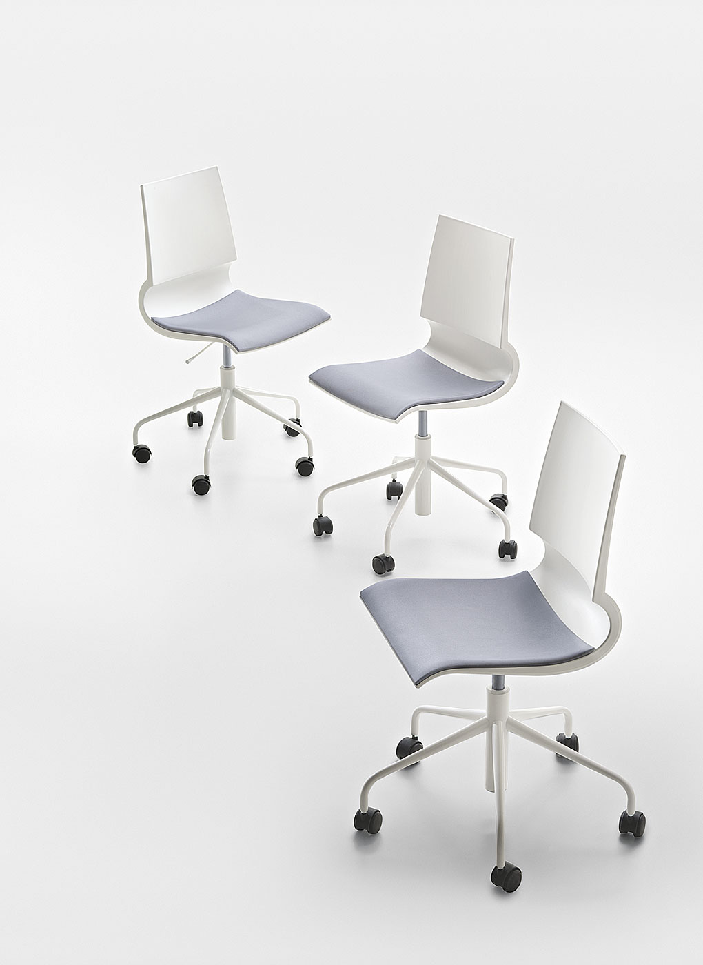 创意火狐官方网站 - 坐具|休闲椅|办公火狐官方网站|火狐HUOHU（中国）火狐官方网站|Ricciolina 洽谈椅/办公椅