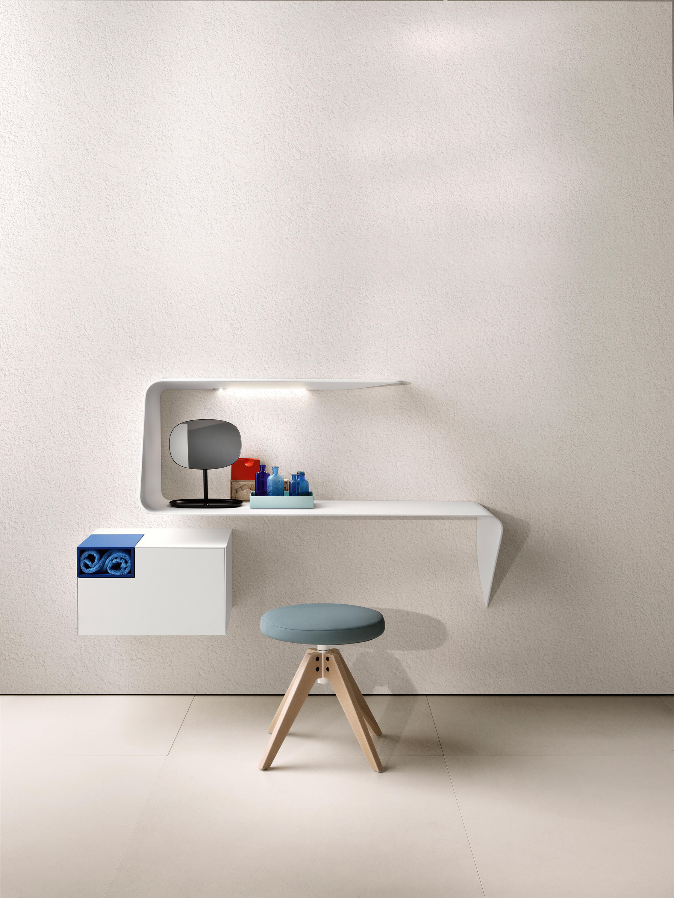 创意火狐官方网站 - 坐具|吧椅/凳子|办公火狐官方网站|火狐HUOHU（中国）火狐官方网站|FLOW STOOL  矮凳