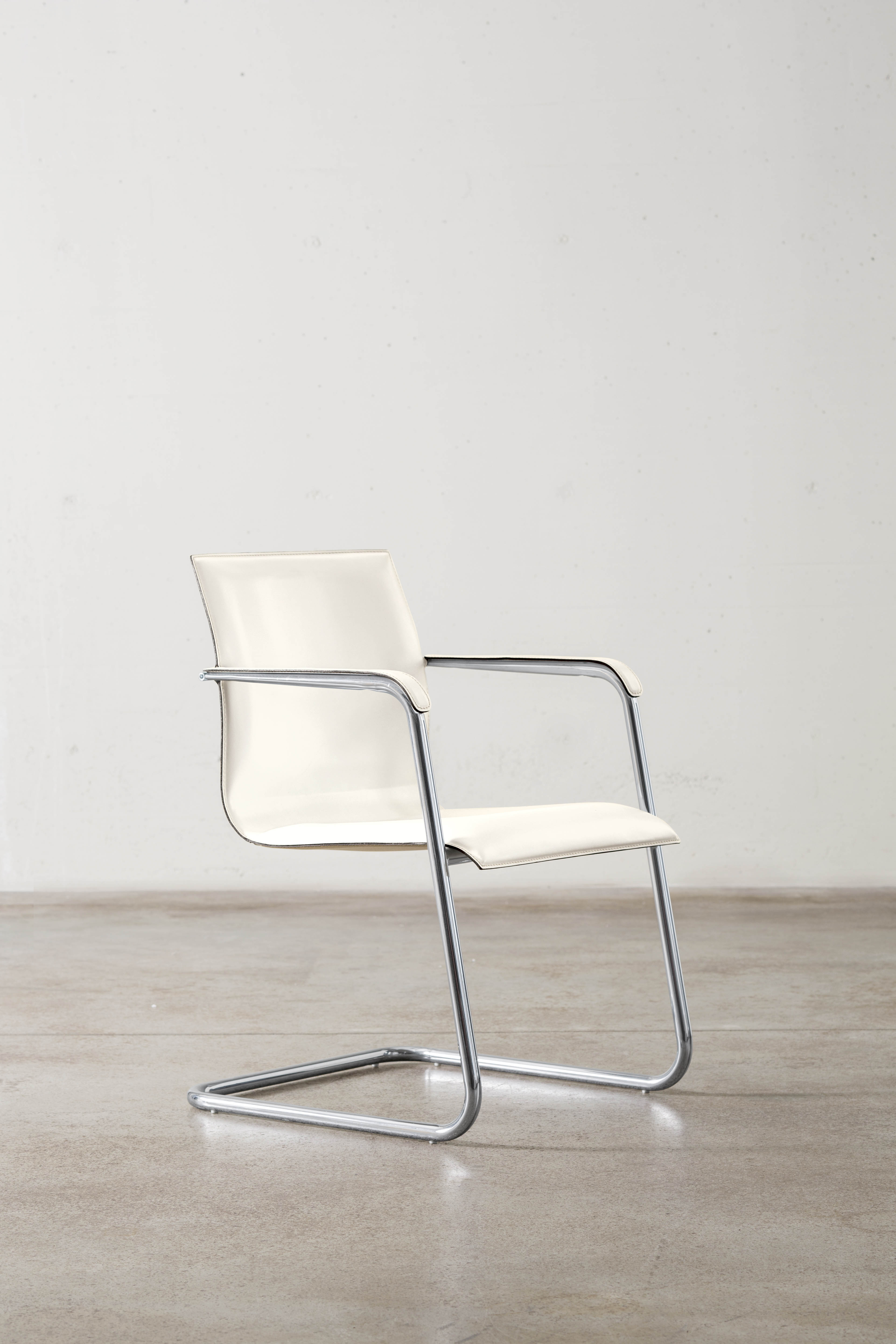 办公椅|现代真皮会议椅|办公火狐官方网站|火狐HUOHU（中国）火狐官方网站|KX executive 办公椅洽谈椅