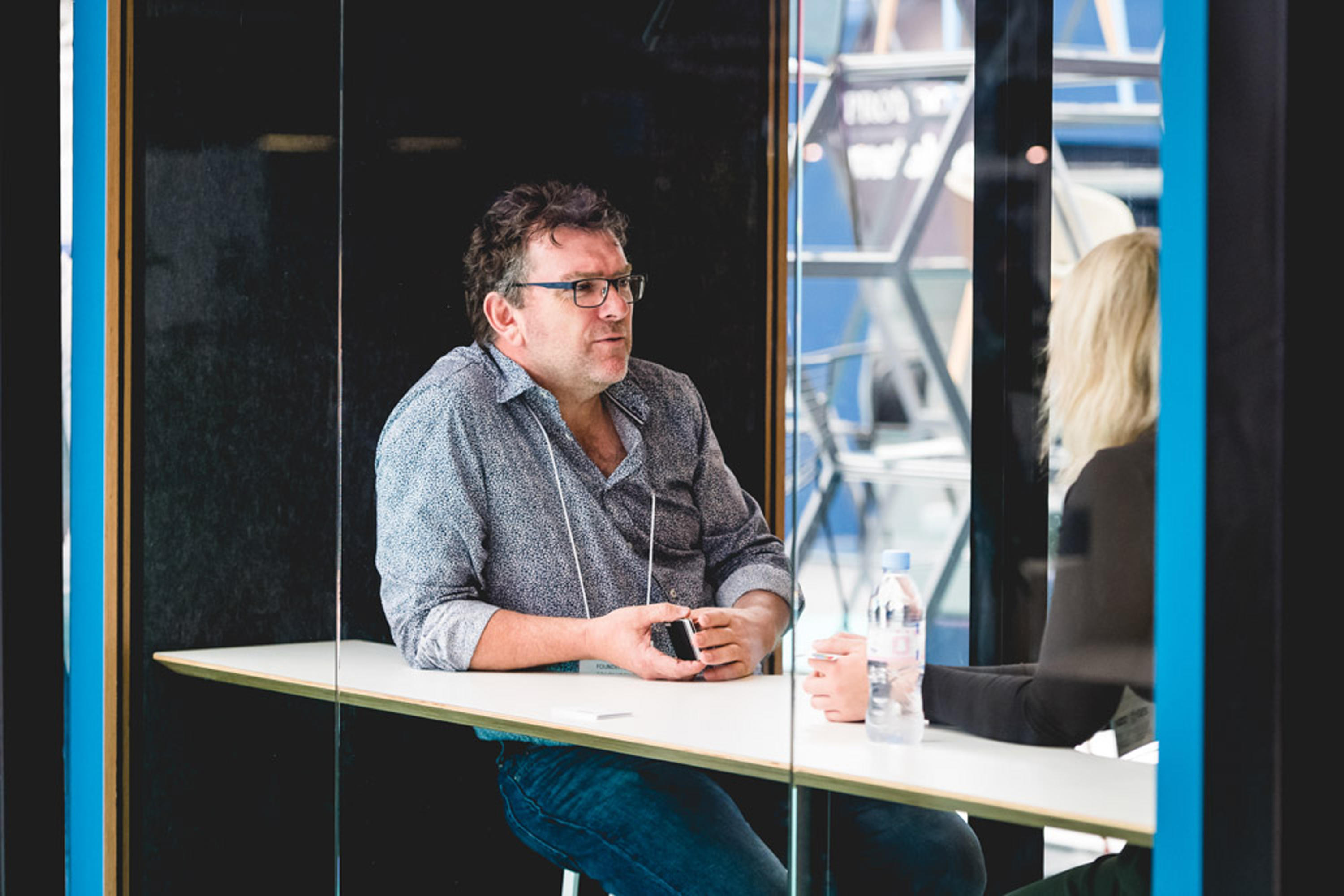 会议台|静音舱/洽谈屋|办公火狐官方网站|火狐HUOHU（中国）火狐官方网站|Framery 2Q 隔音屋/洽谈屋