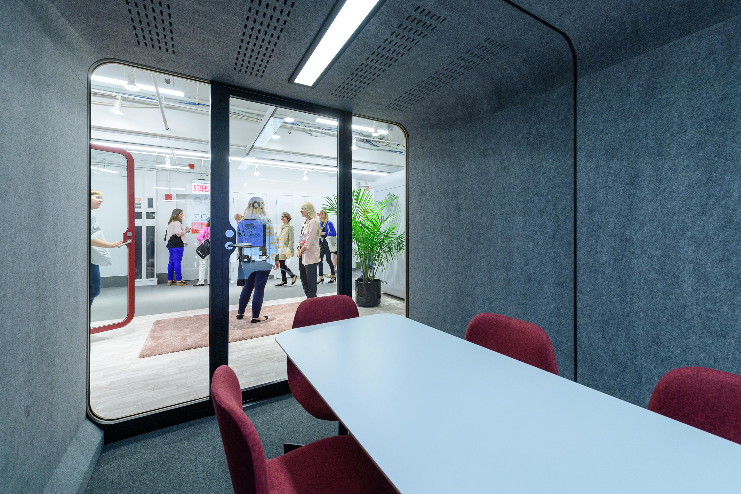 会议台|静音舱/洽谈屋|办公火狐官方网站|火狐HUOHU（中国）火狐官方网站|Framery 2Q 隔音屋/洽谈屋