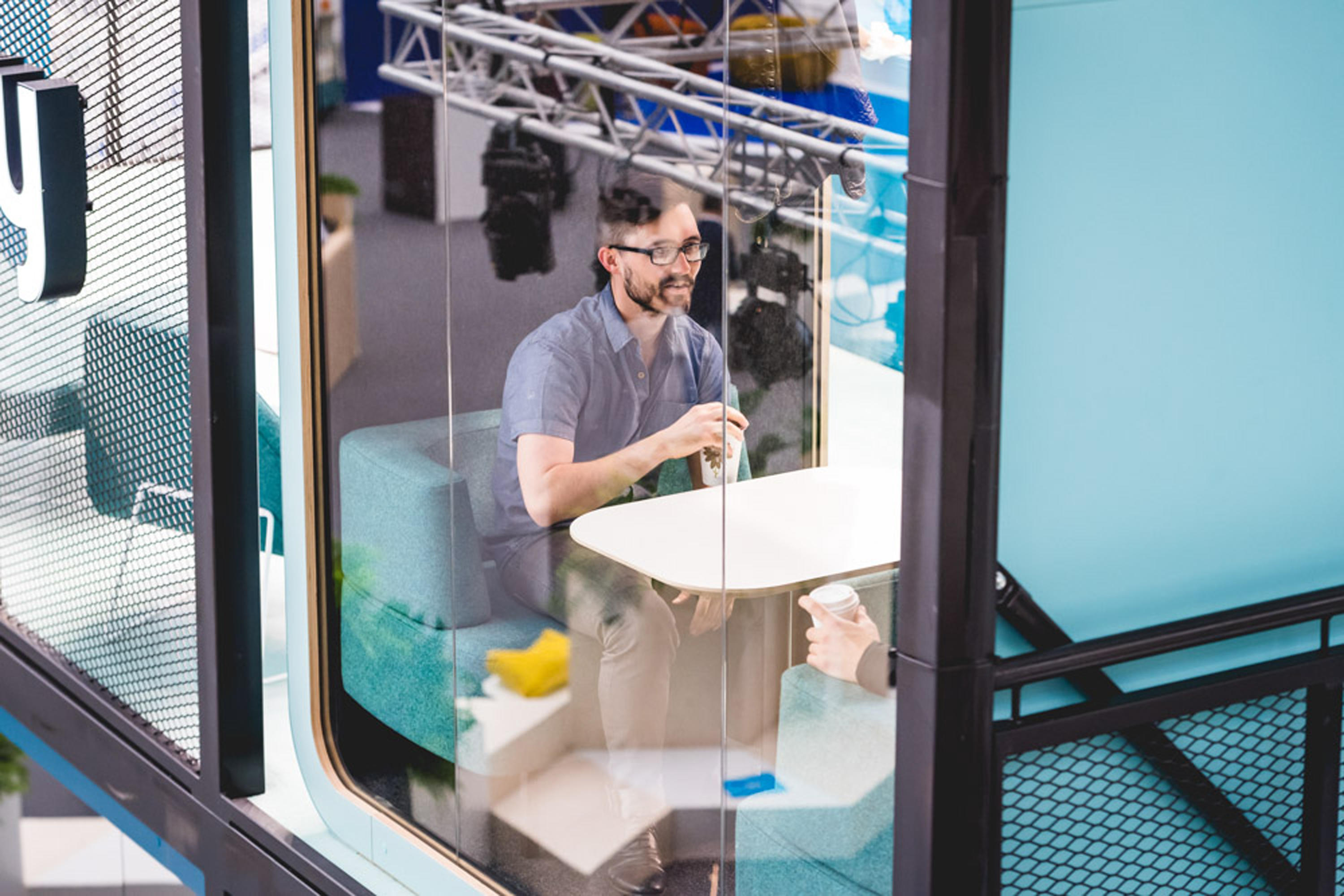 会议台|静音舱/洽谈屋|办公火狐官方网站|火狐HUOHU（中国）火狐官方网站|Framery 2Q 隔音屋/洽谈屋