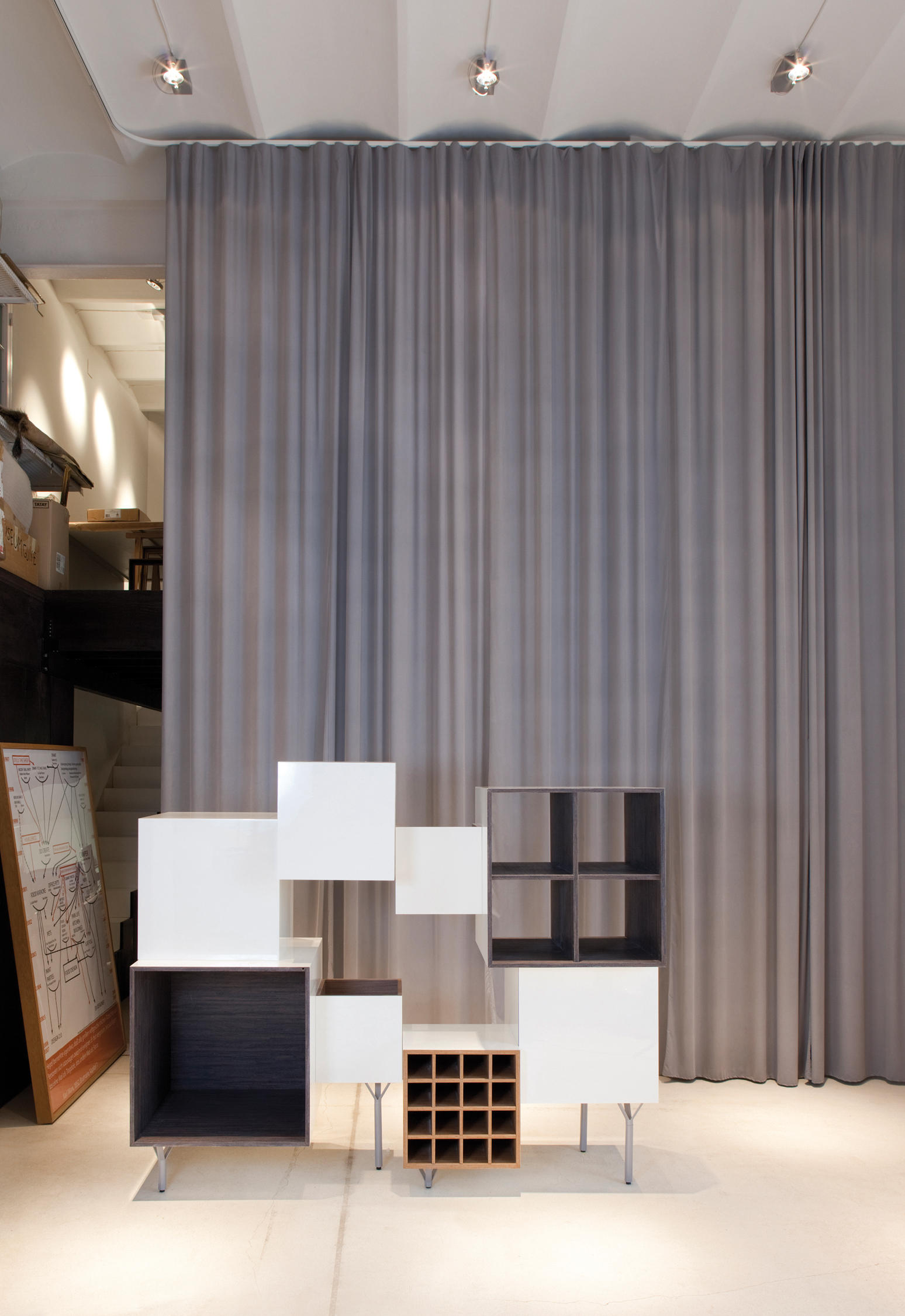 创意火狐官方网站 - 储物|装饰架|办公火狐官方网站|火狐HUOHU（中国）火狐官方网站|Free Port Cabinet 装饰柜/边柜