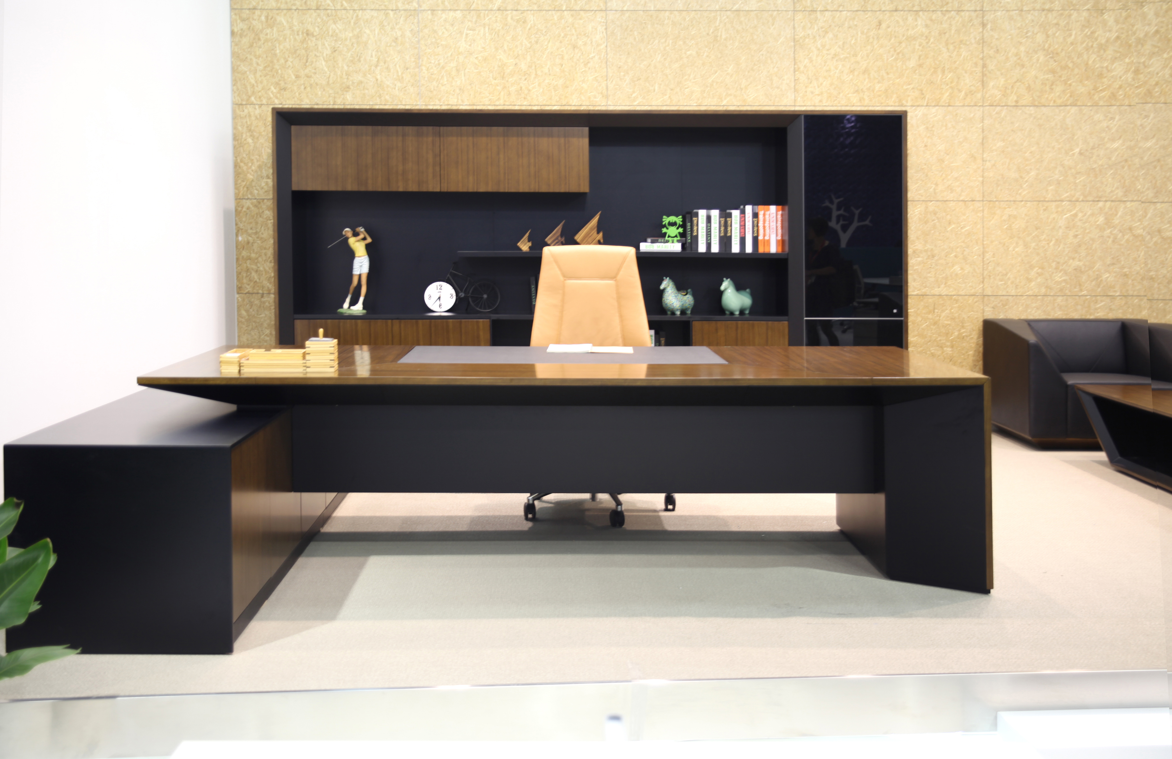 办公台|时尚大班台|办公火狐官方网站|火狐HUOHU（中国）火狐官方网站|大班台/配套系列