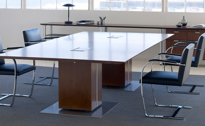 办公椅|现代真皮会议椅|办公火狐官方网站|火狐HUOHU（中国）火狐官方网站|扁钢框架布尔诺椅