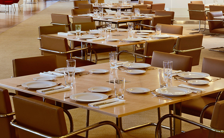 办公椅|现代真皮会议椅|办公火狐官方网站|火狐HUOHU（中国）火狐官方网站|扁钢框架布尔诺椅