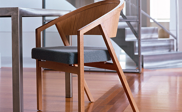 创意火狐官方网站 - 坐具|餐椅|办公火狐官方网站|火狐HUOHU（中国）火狐官方网站|谢尔顿民德软垫扶手椅