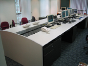 金融交易台   金融、法院火狐官方网站