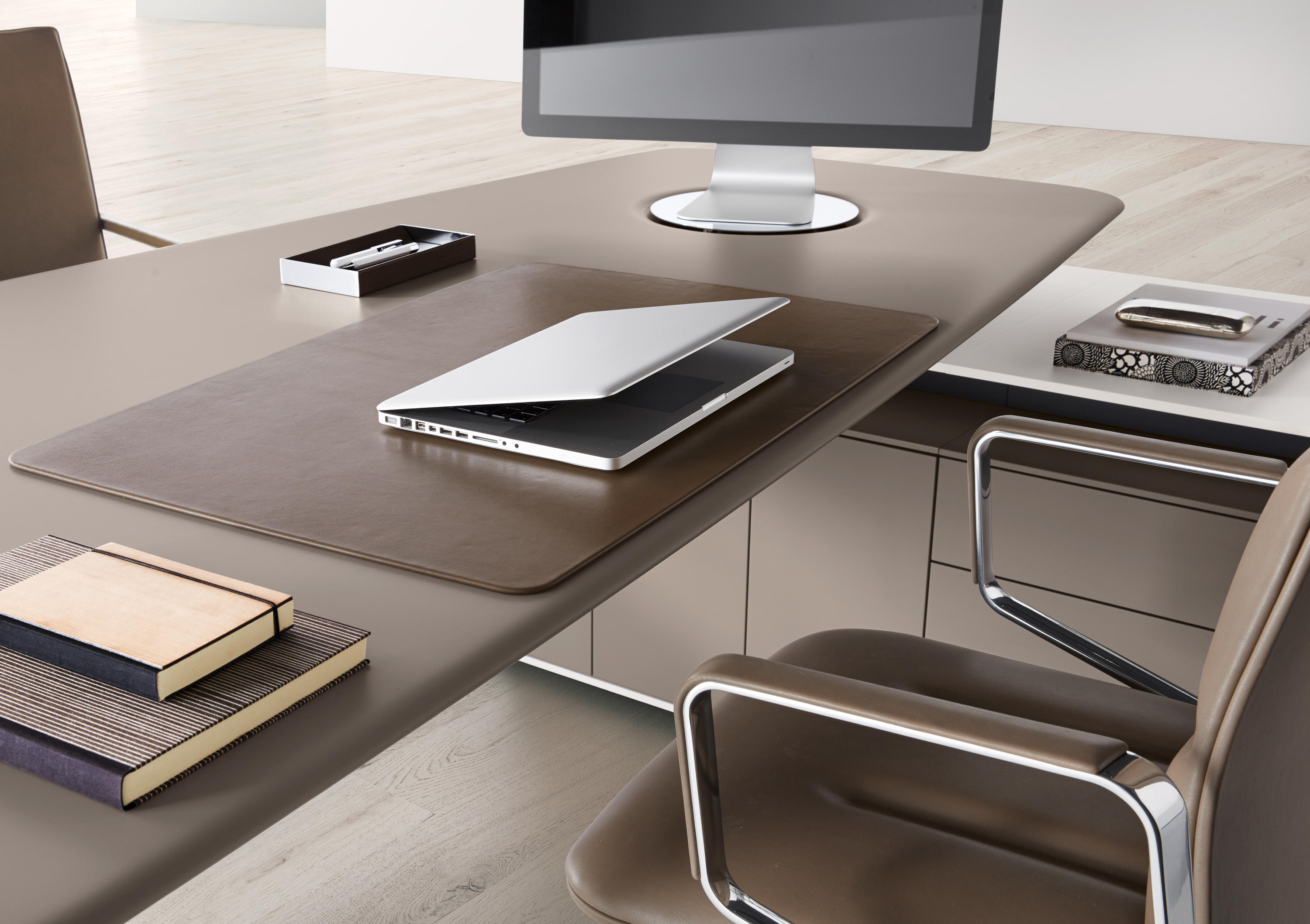 办公台|时尚大班台|办公火狐官方网站|火狐HUOHU（中国）火狐官方网站|KEYPIECE COMMUNICATION DESK.大班台