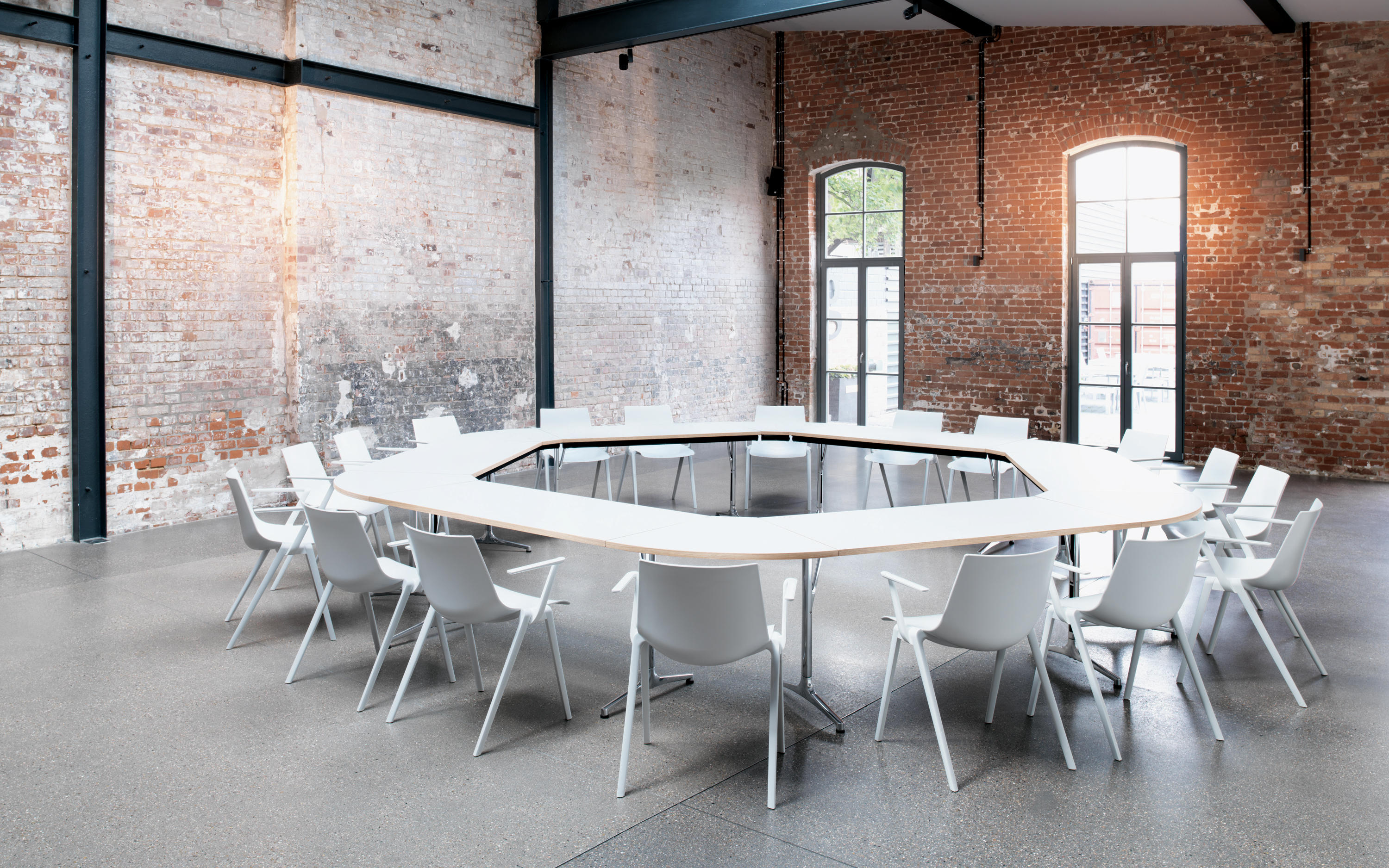 办公椅|现代真皮会议椅|办公火狐官方网站|火狐HUOHU（中国）火狐官方网站|礼堂椅