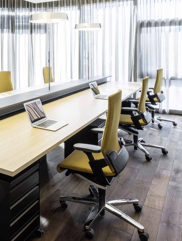 办公椅|现代真皮中班椅|办公火狐官方网站|火狐HUOHU（中国）火狐官方网站|ON 175/71 中班椅