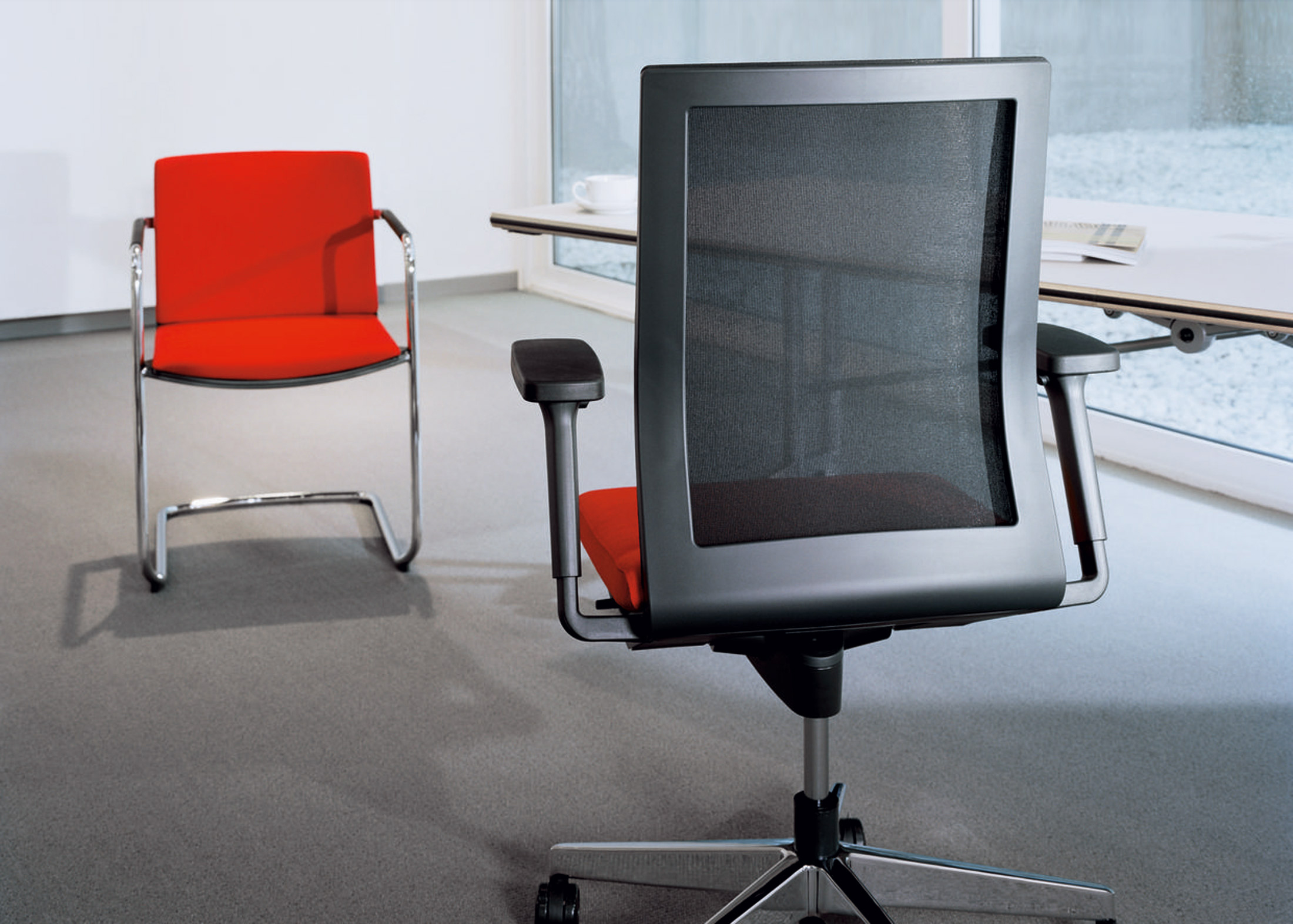 办公椅|现代真皮会议椅|办公火狐官方网站|火狐HUOHU（中国）火狐官方网站|尼奥斯183/3会议椅