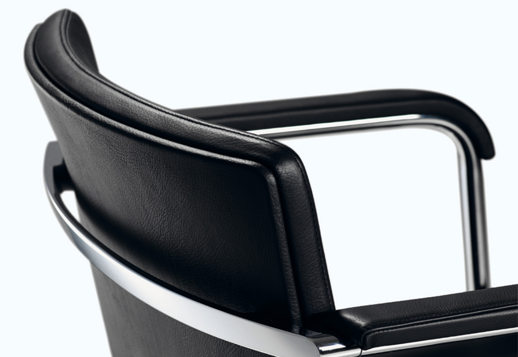 办公椅|现代真皮会议椅|办公火狐官方网站|火狐HUOHU（中国）火狐官方网站|尼奥斯183/3会议椅