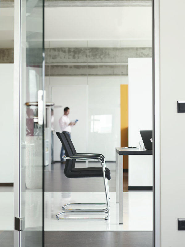 办公椅|现代真皮会议椅|办公火狐官方网站|火狐HUOHU（中国）火狐官方网站|Modus 会议椅