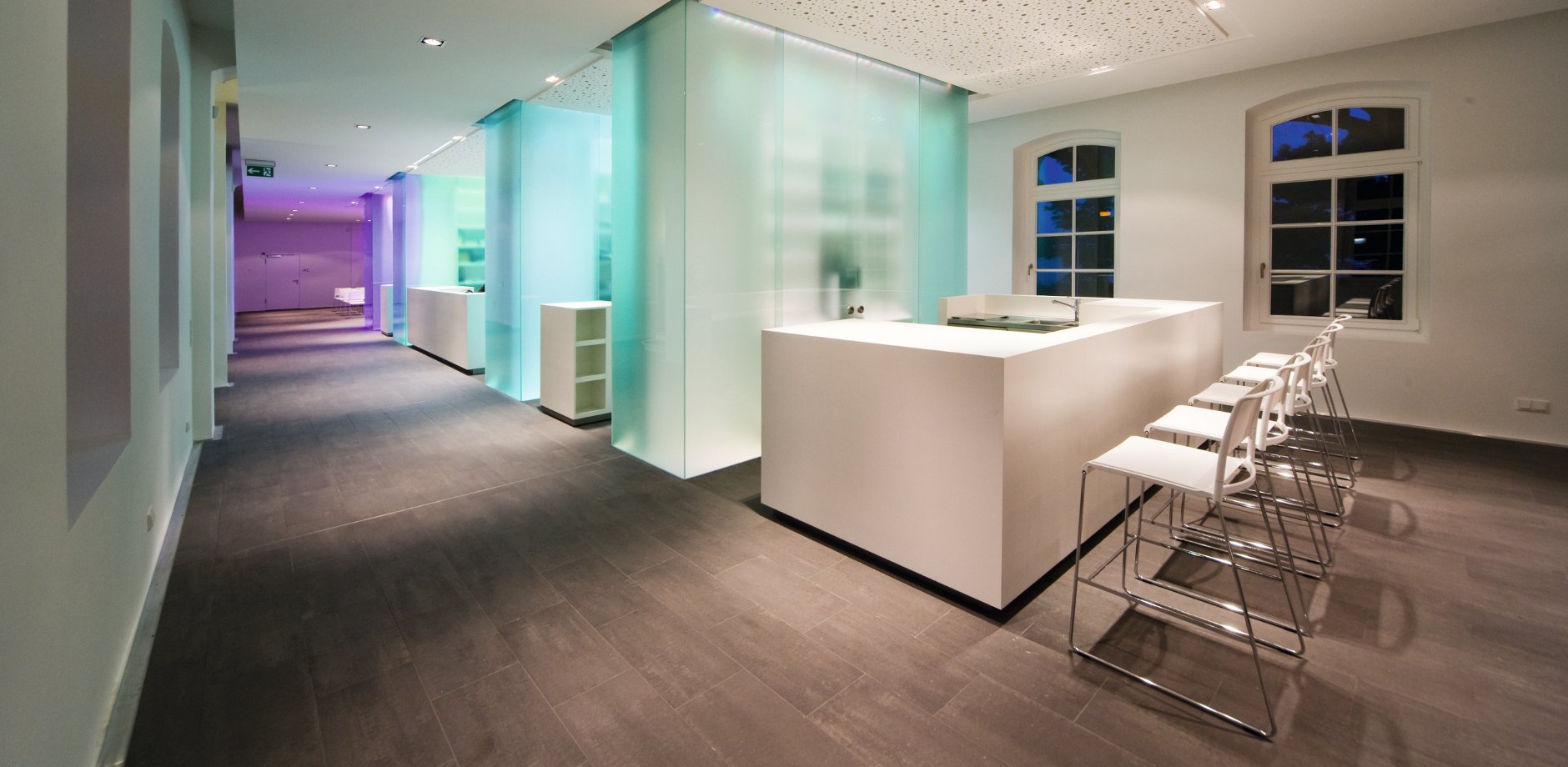 创意火狐官方网站 - 坐具|吧椅/凳子|办公火狐官方网站|火狐HUOHU（中国）火狐官方网站|艾琳230/5 吧椅